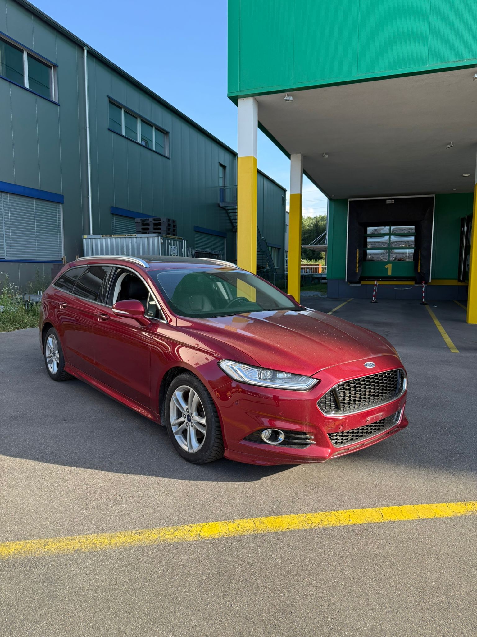 FORD Mondeo 2.0 TDCi Titanium AWD PowerShift-image-0
