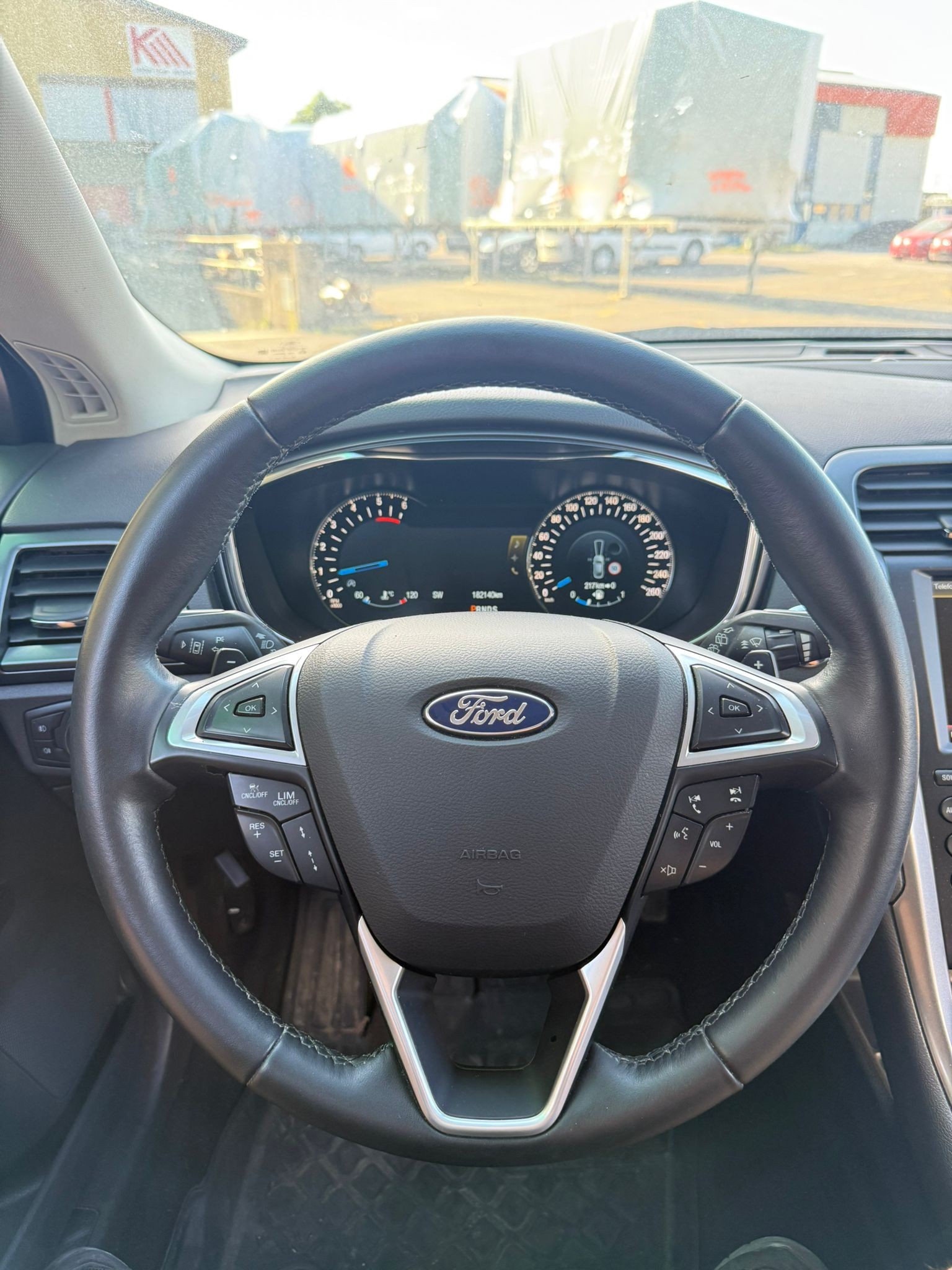 FORD Mondeo 2.0 TDCi Titanium AWD PowerShift-image-9