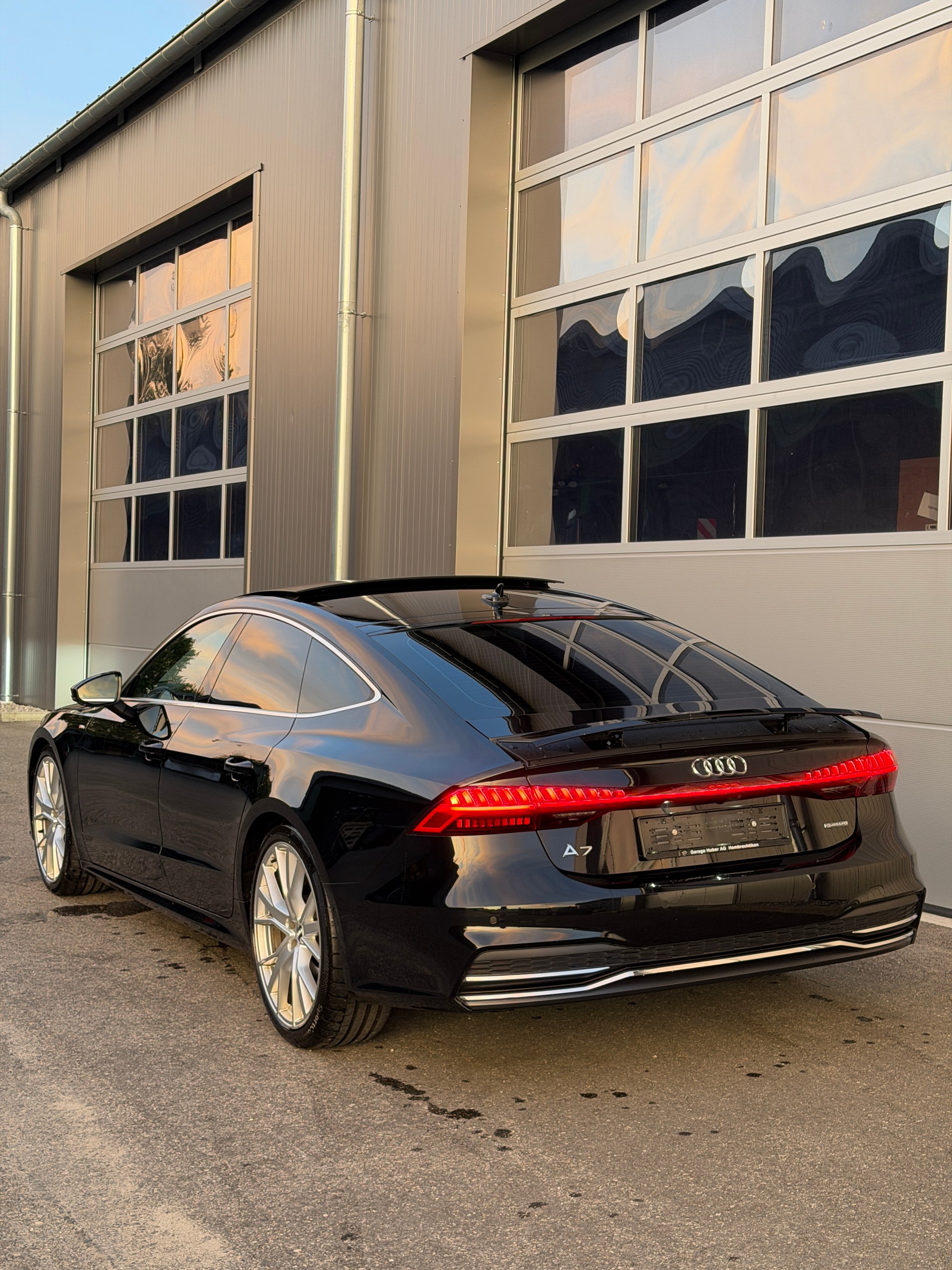 AUDI A7 Sportback 55 TFSI quattro S-tronic-image-4