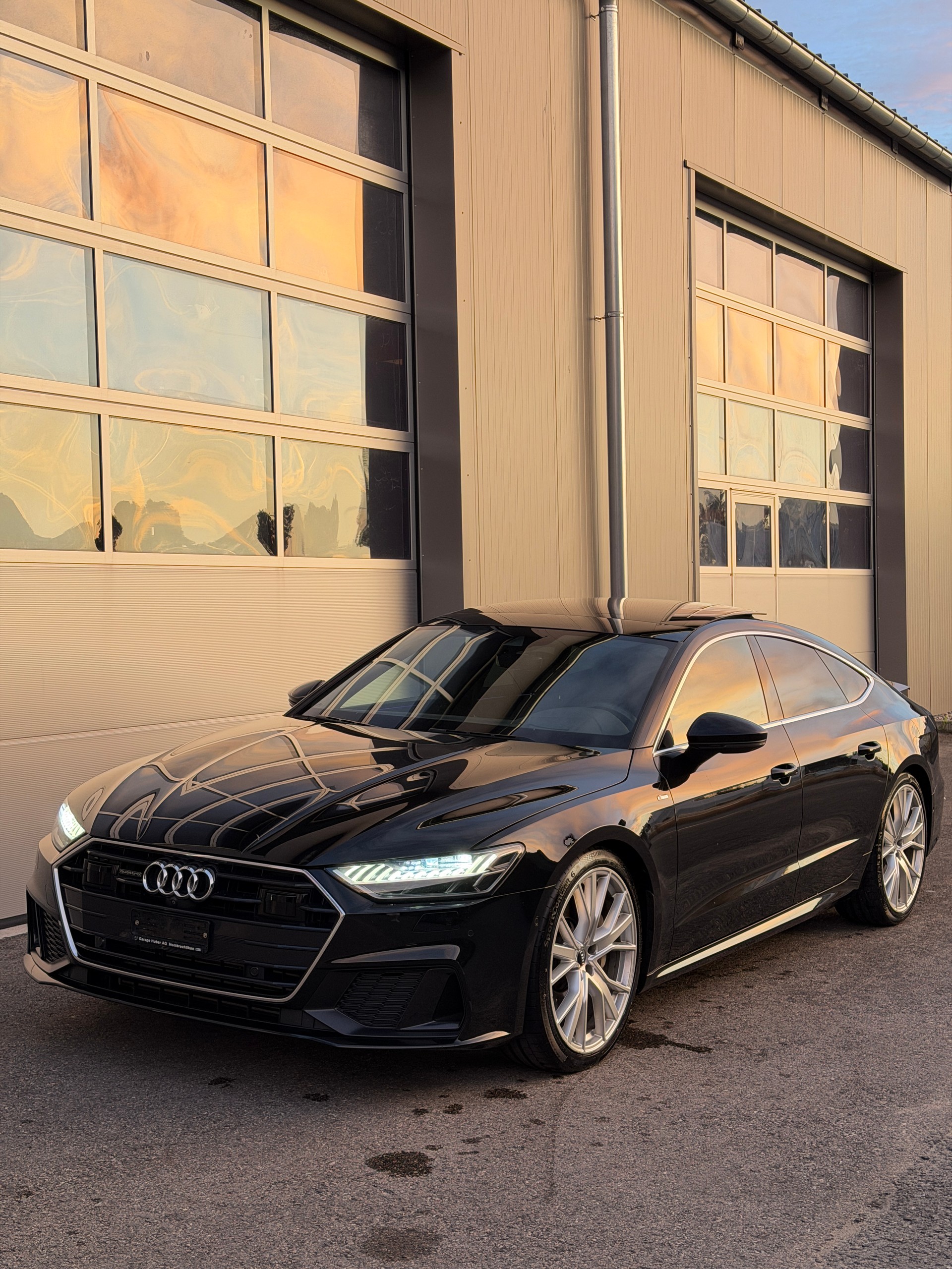 AUDI A7 Sportback 55 TFSI quattro S-tronic-image-2