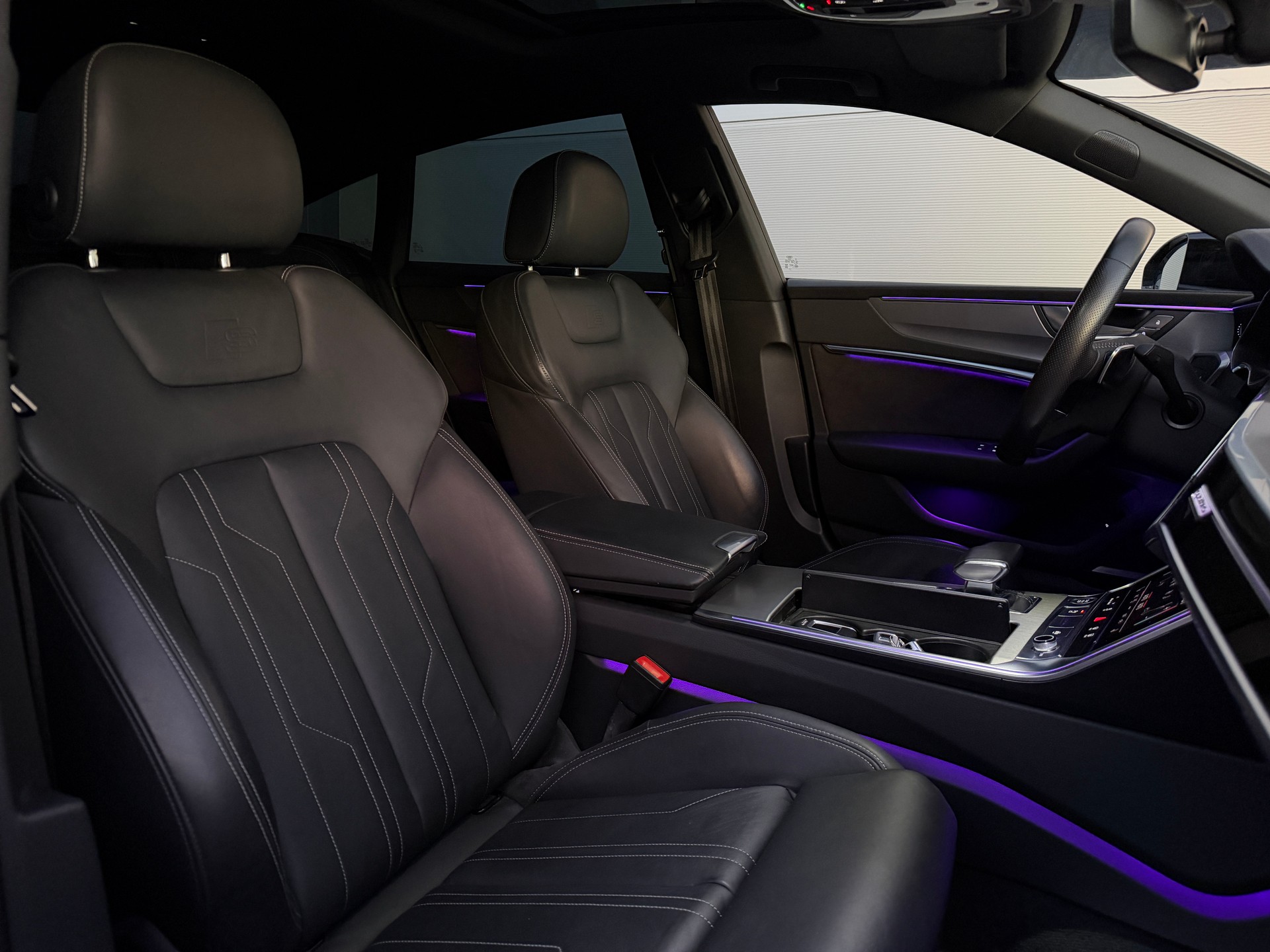AUDI A7 Sportback 55 TFSI quattro S-tronic-image-12