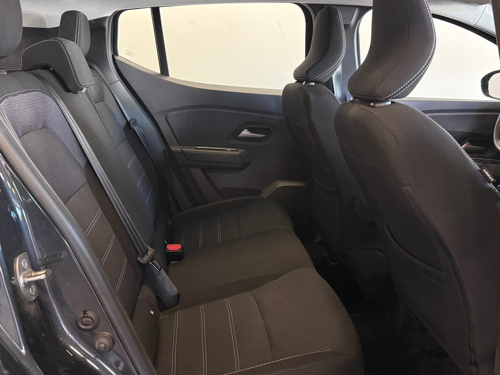 DACIA Sandero TCe 90 Expression CVT-image-9