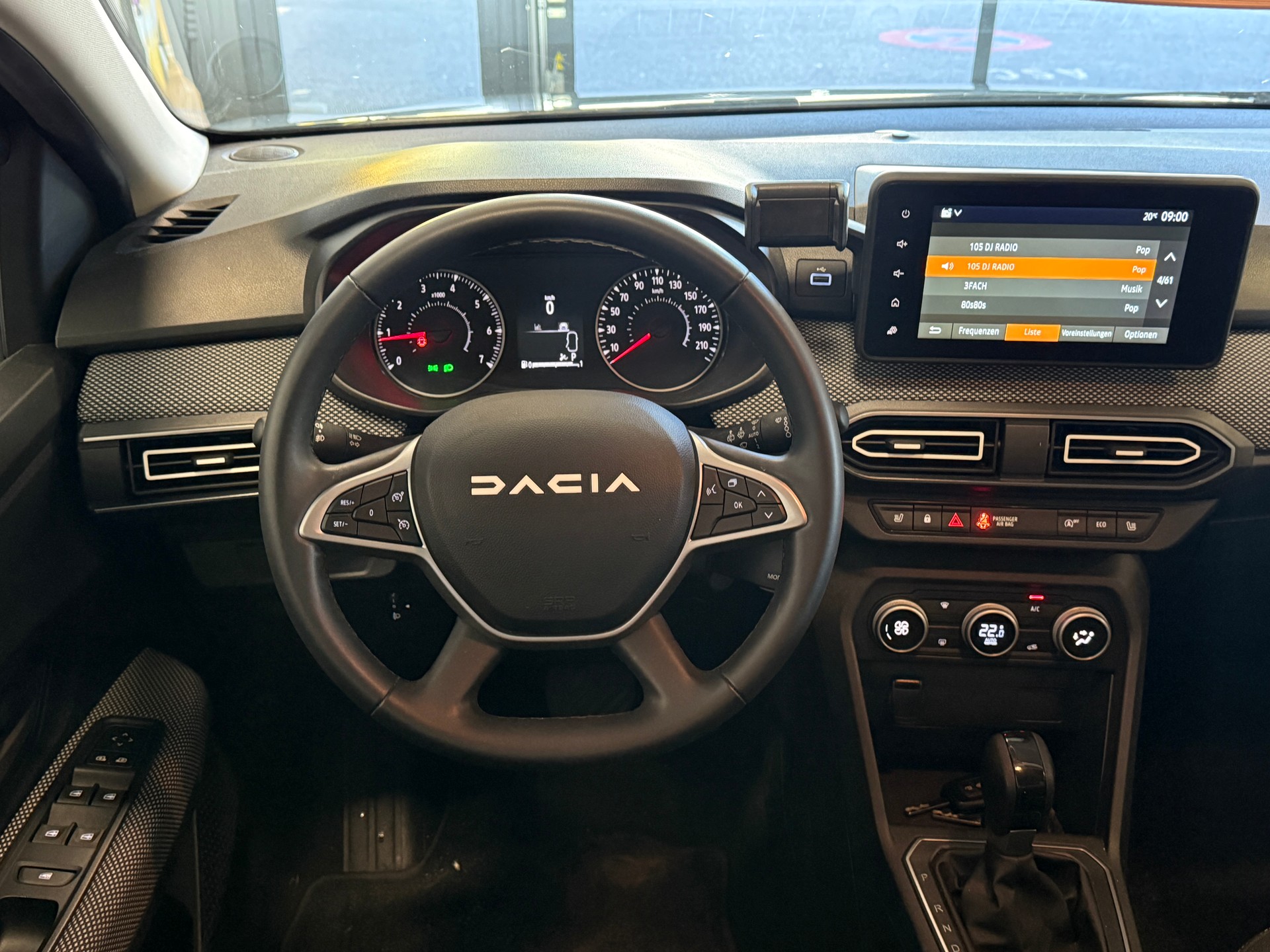 DACIA Sandero TCe 90 Expression CVT-image-4