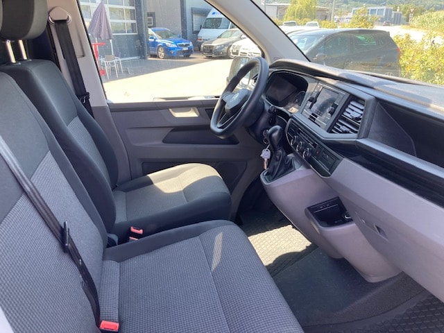 VW T6.1 2.0 TDI 4Motion DSG-image-14