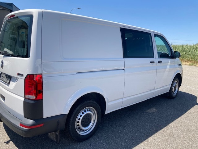 VW T6.1 2.0 TDI 4Motion DSG-image-7