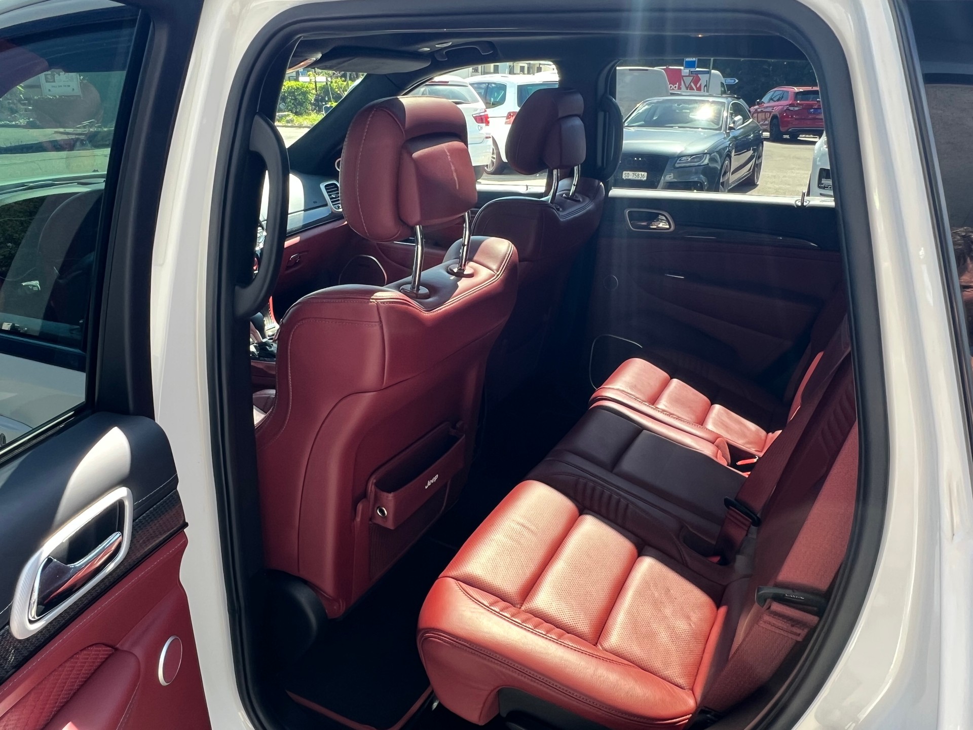 JEEP Grand Cherokee 6.2 V8 HEMI Trackhawk Automatic-image-15