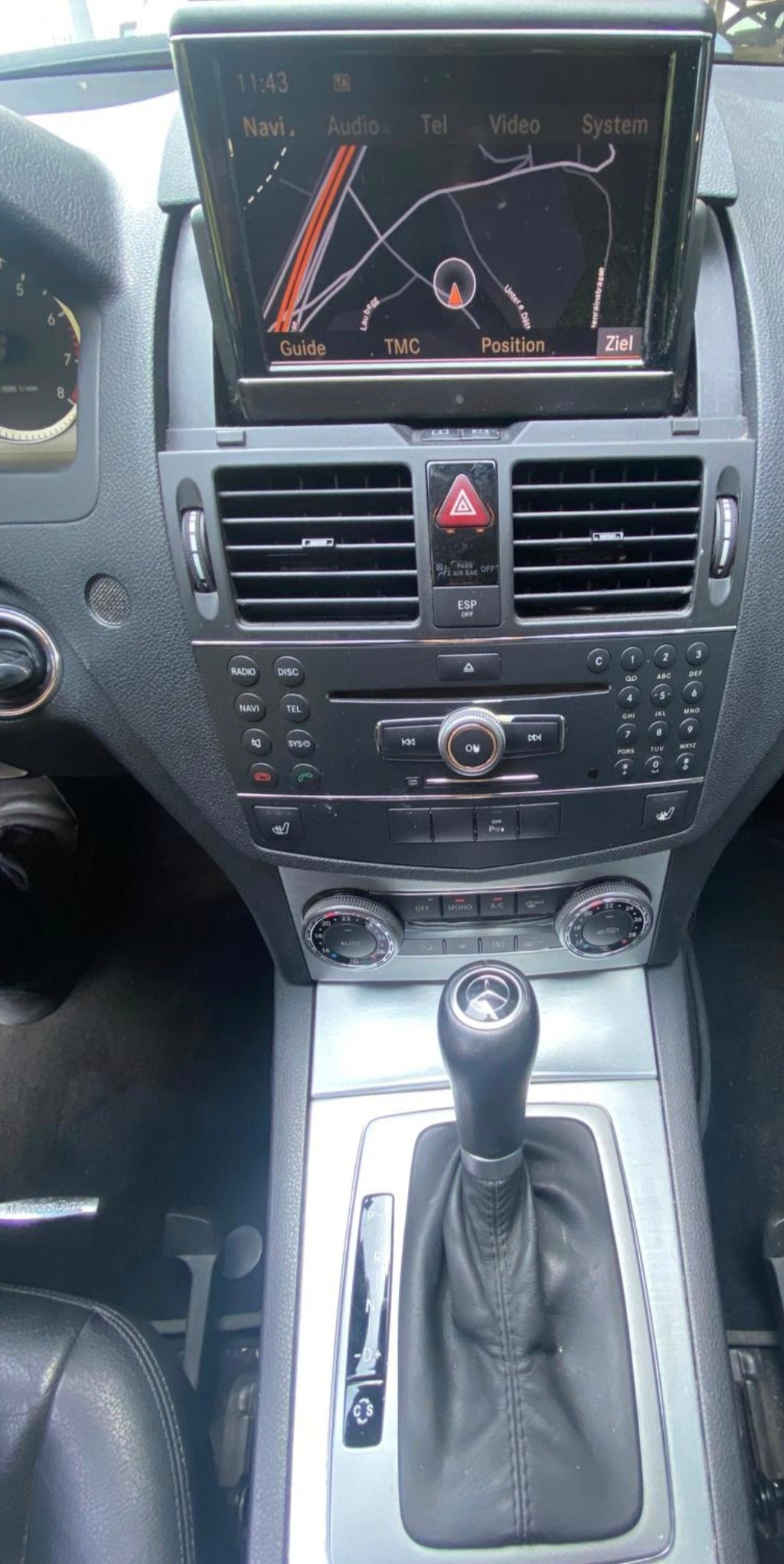 MERCEDES-BENZ C 230 Avantgarde-image-7