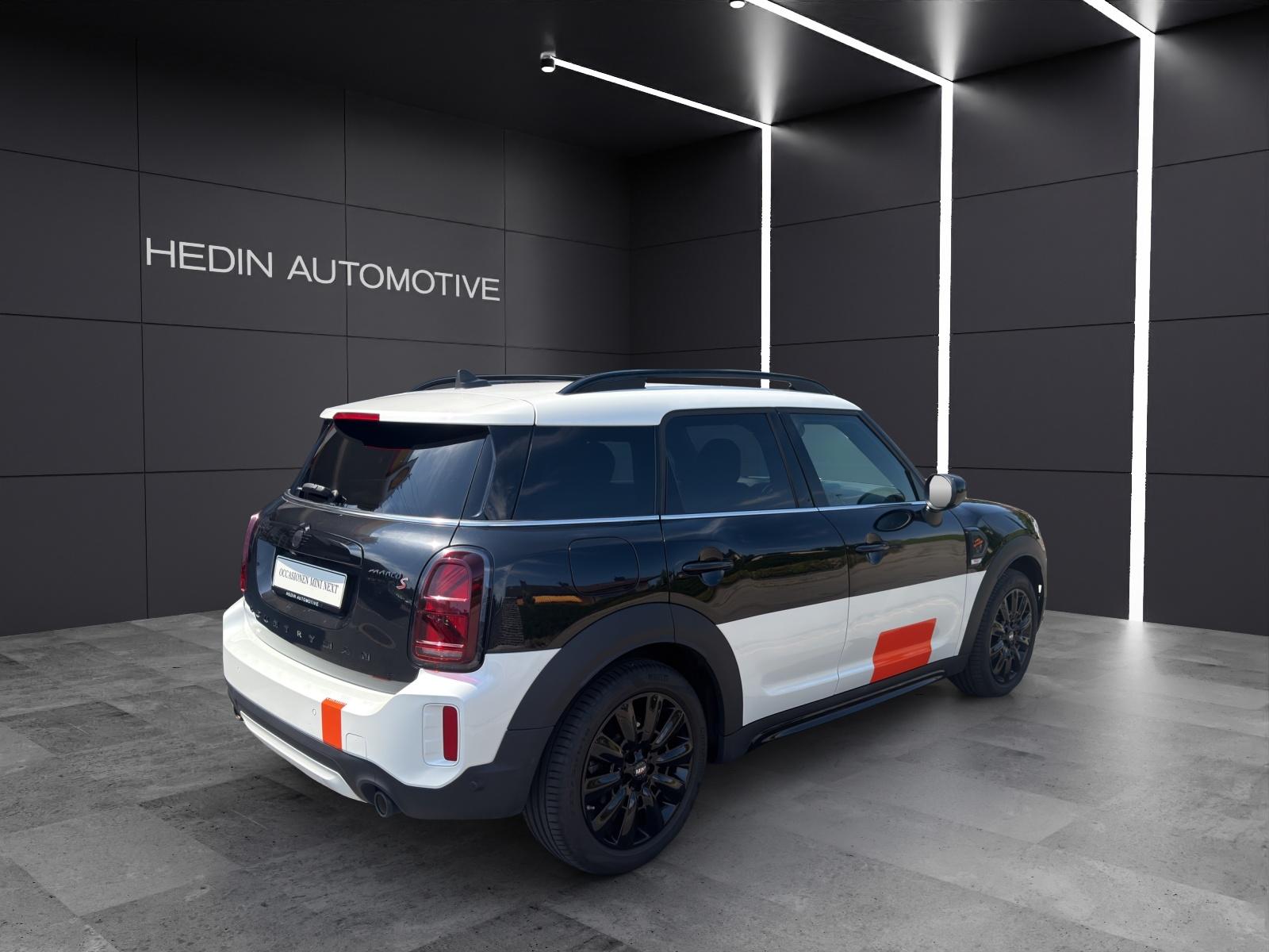 MINI Countryman F60 2.0i Cooper S ALL4-image-15