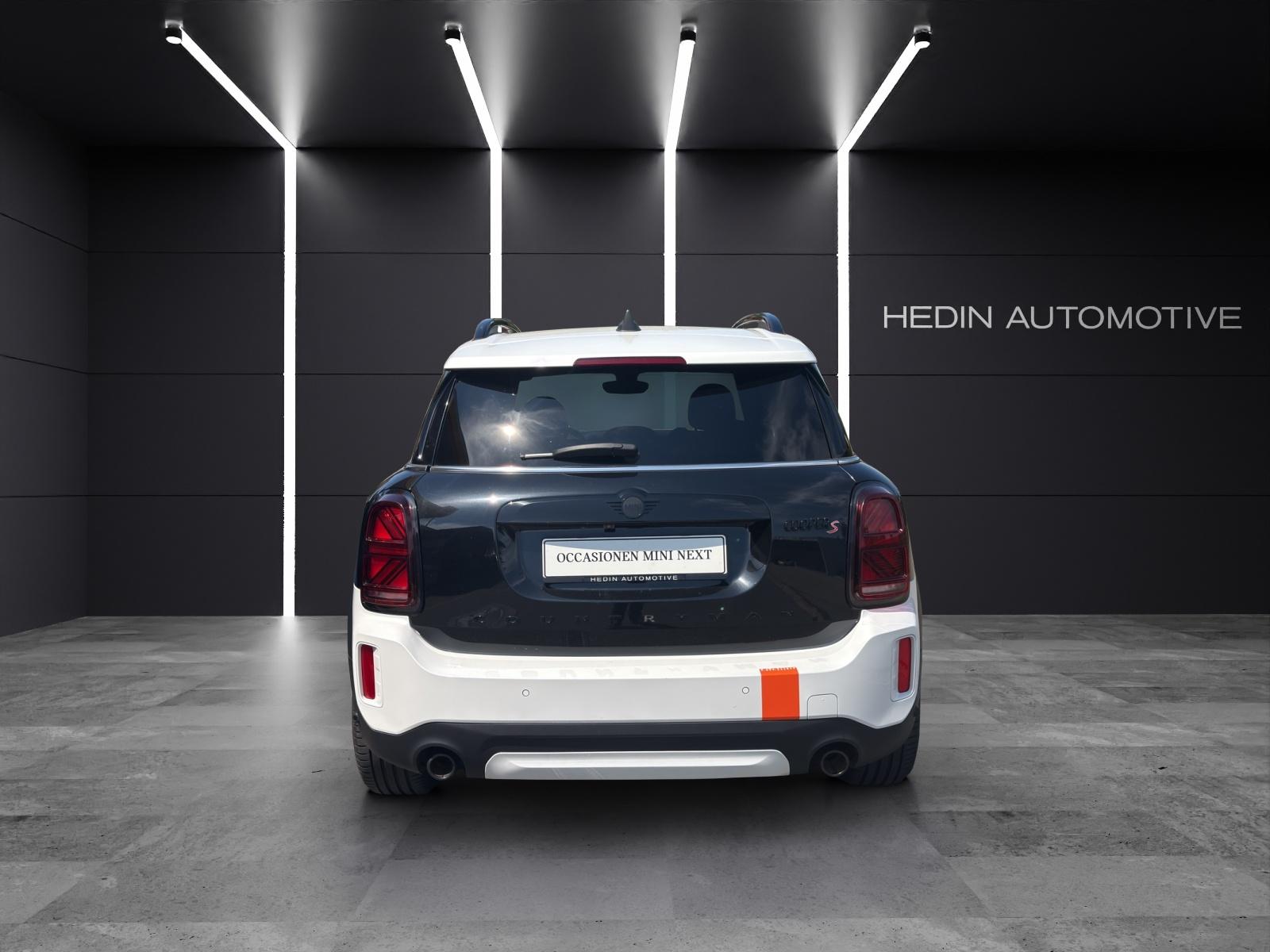 MINI Countryman F60 2.0i Cooper S ALL4-image-8