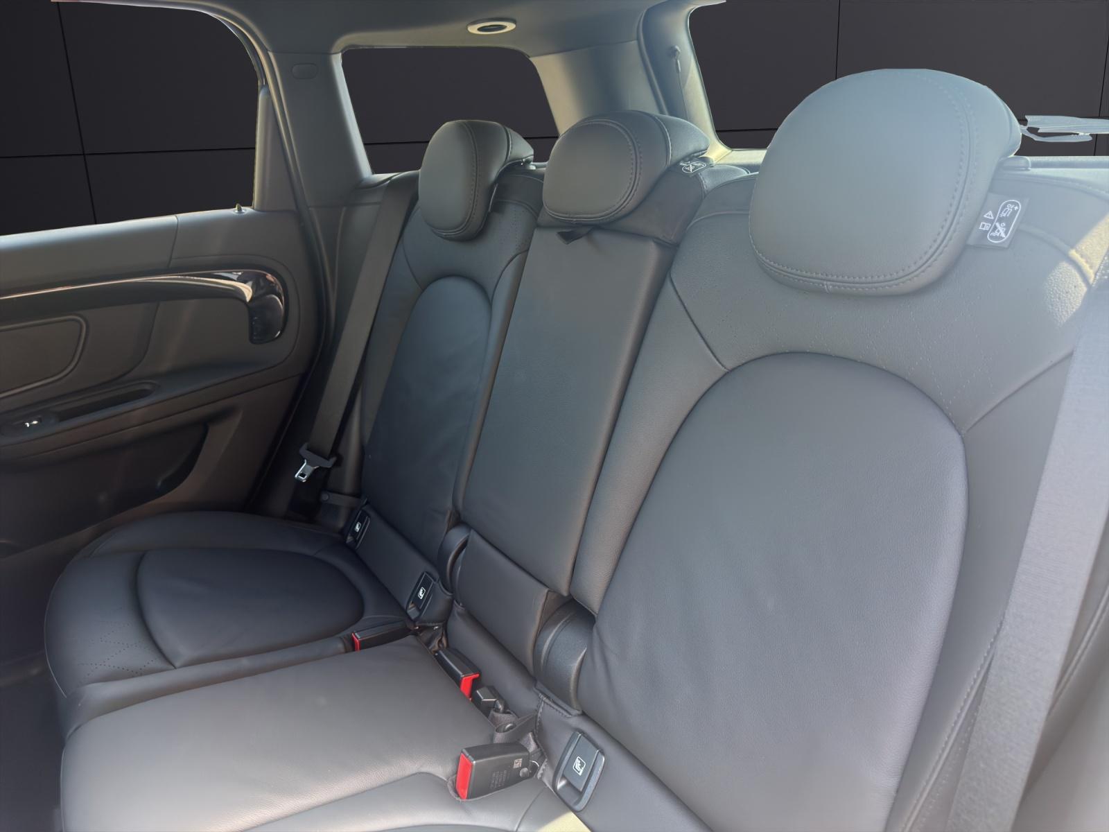 MINI Countryman F60 2.0i Cooper S ALL4-image-13