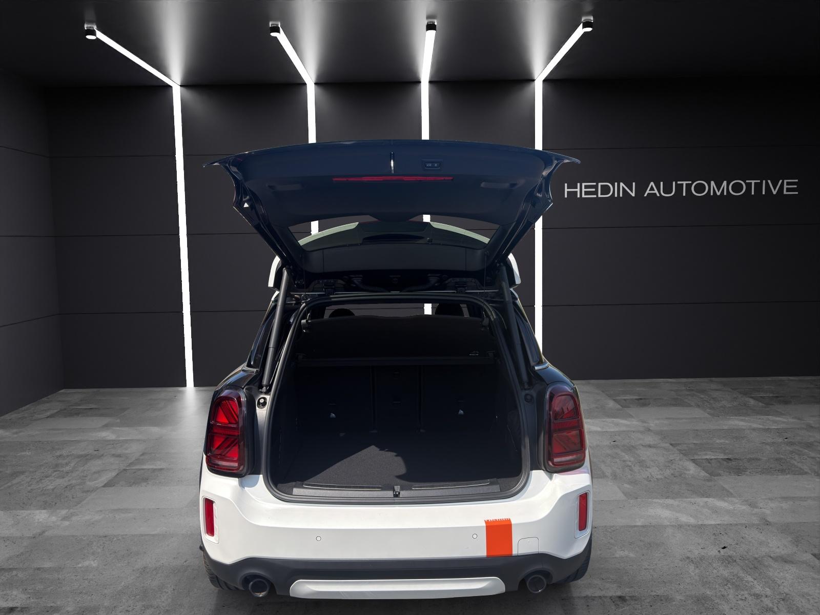 MINI Countryman F60 2.0i Cooper S ALL4-image-9
