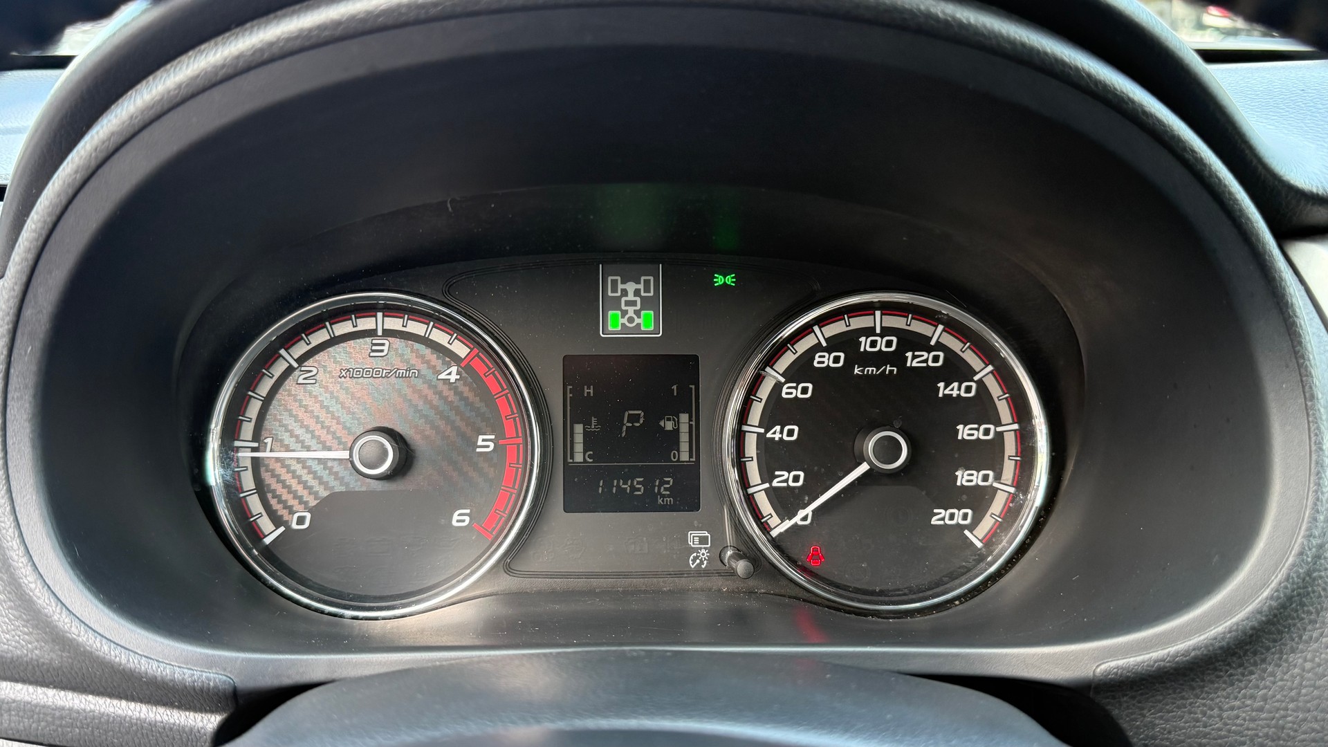 MITSUBISHI L 200 2.4 Style Double Cab A-image-12