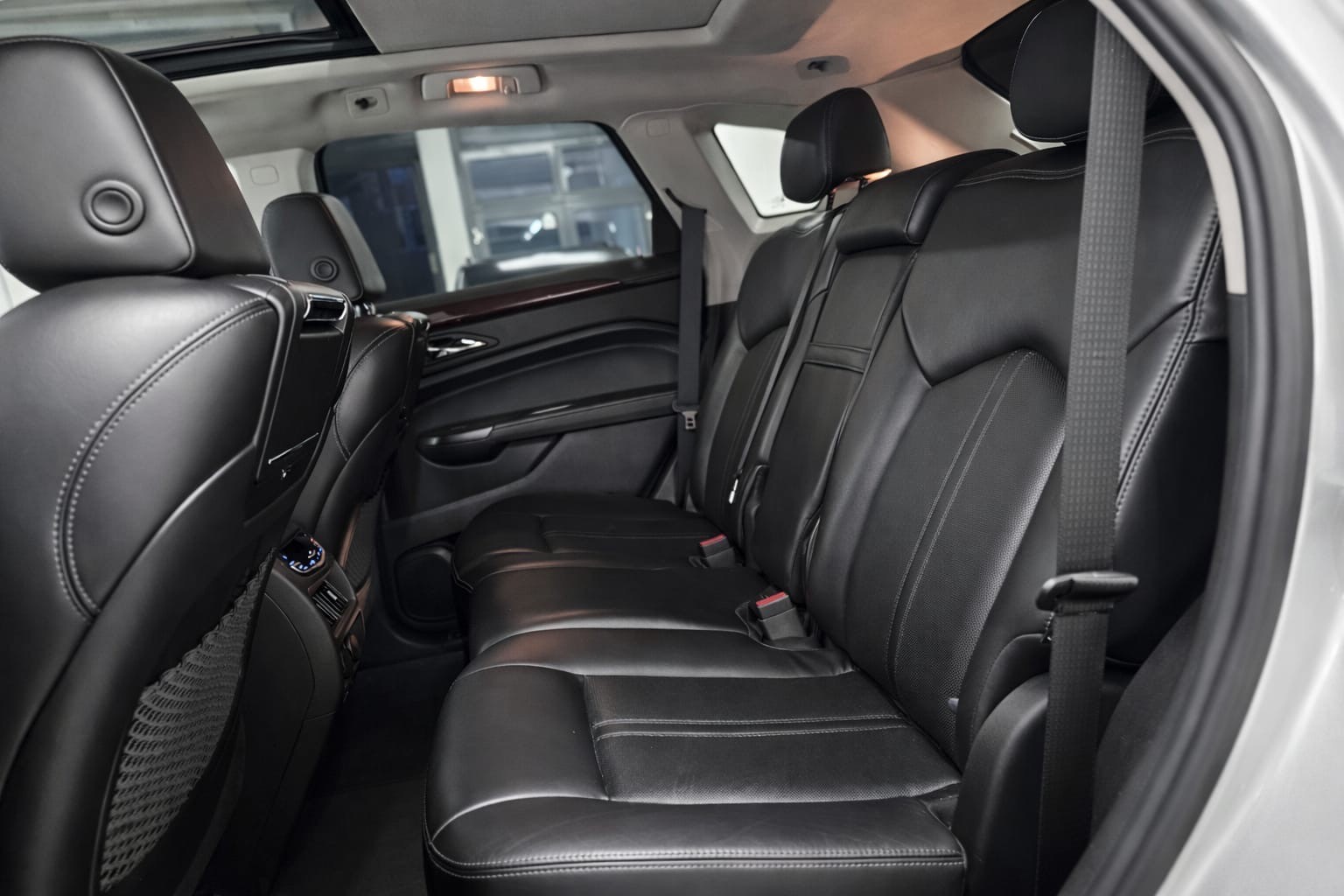 CADILLAC SRX 3.6 V6 Sport Luxury 4WD Automatic-image-10
