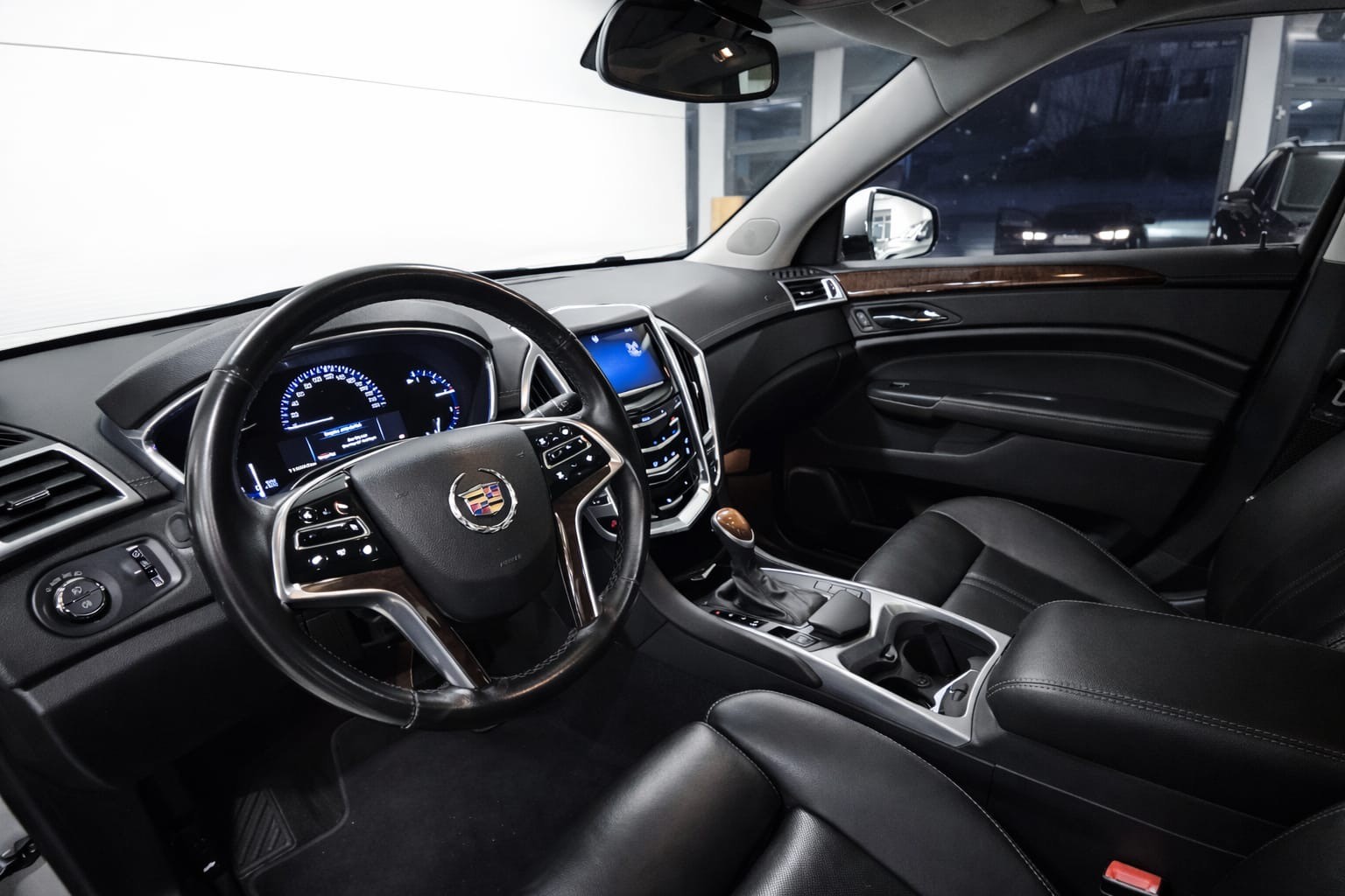 CADILLAC SRX 3.6 V6 Sport Luxury 4WD Automatic-image-6