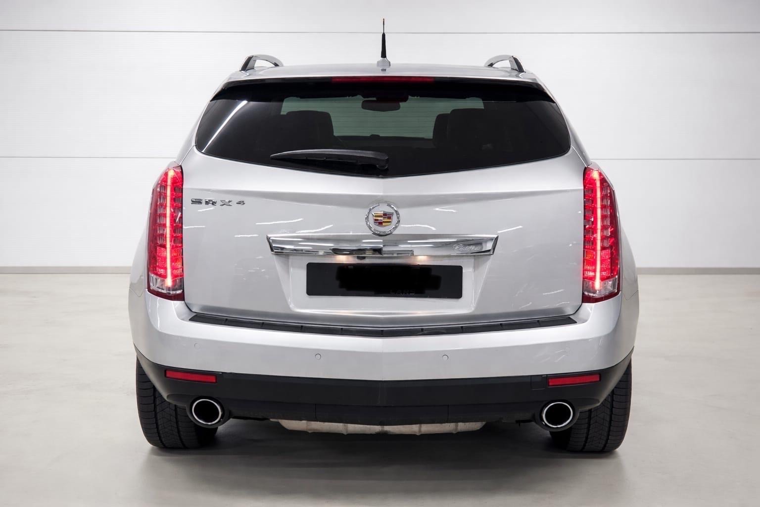 CADILLAC SRX 3.6 V6 Sport Luxury 4WD Automatic-image-4