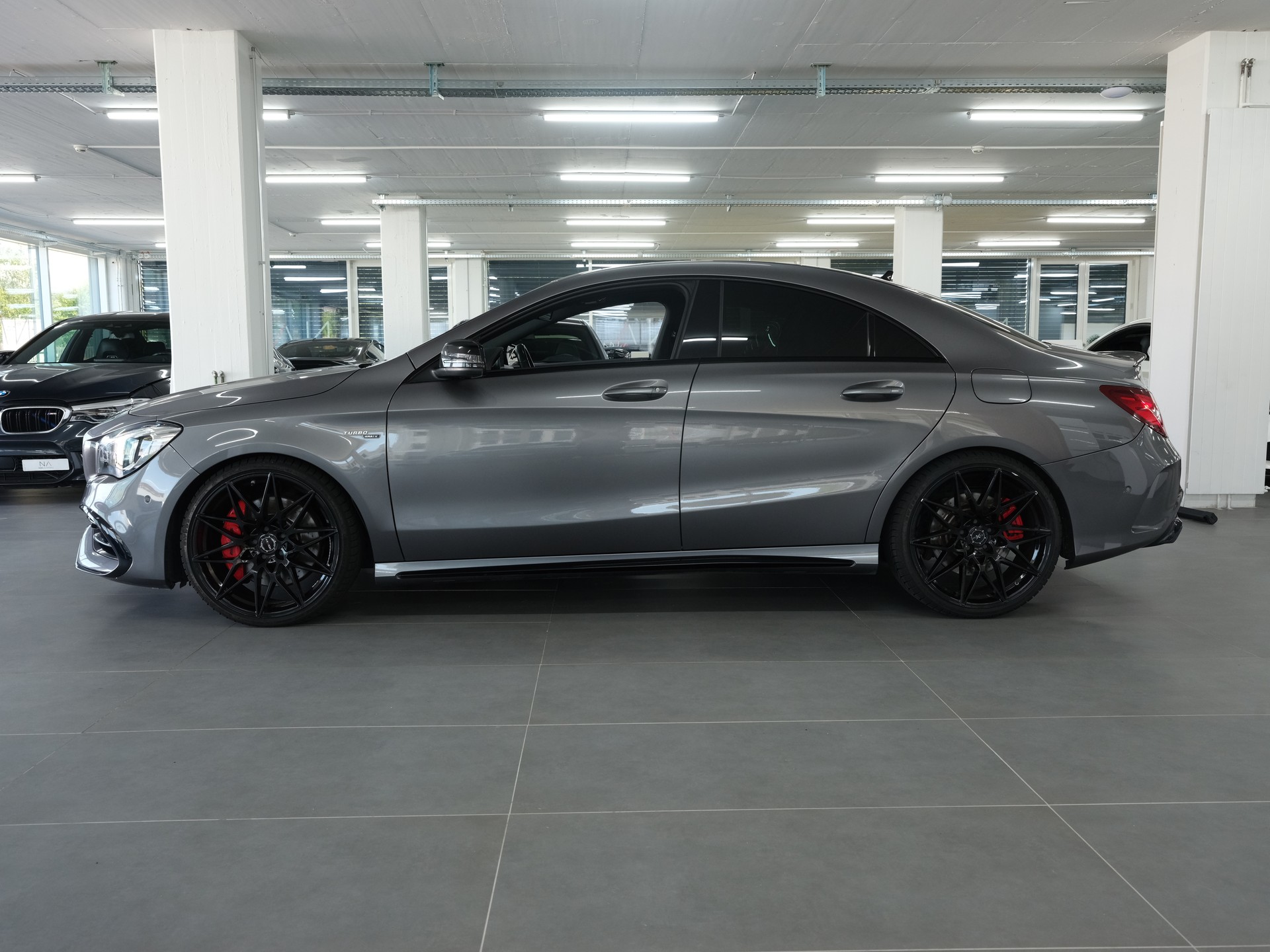 MERCEDES-BENZ CLA 45 AMG 4Matic Speedshift *Performance Abgassanlage* *CarPlay* *Edition One*-image-5