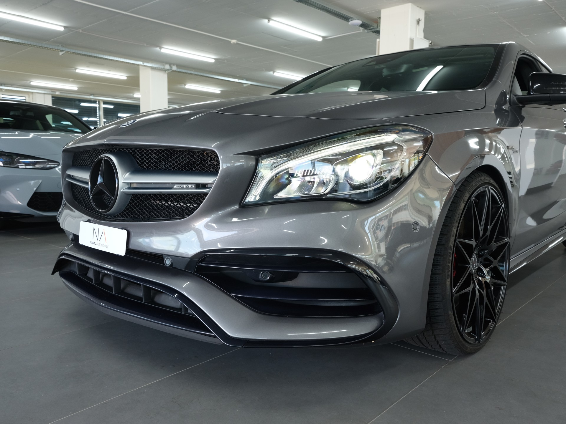 MERCEDES-BENZ CLA 45 AMG 4Matic Speedshift *Performance Abgassanlage* *CarPlay* *Edition One*-image-8