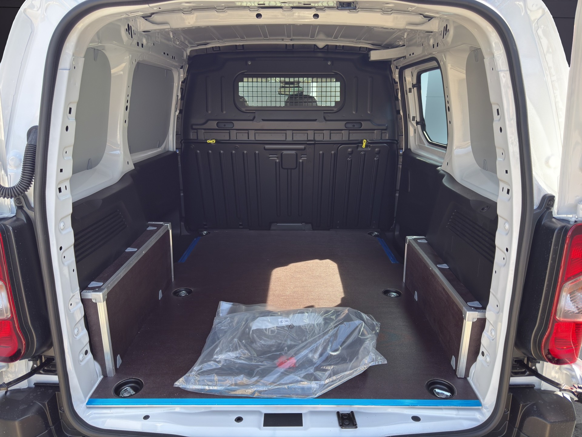 CITROEN Berlingo M 1.2 PureTech First-image-5