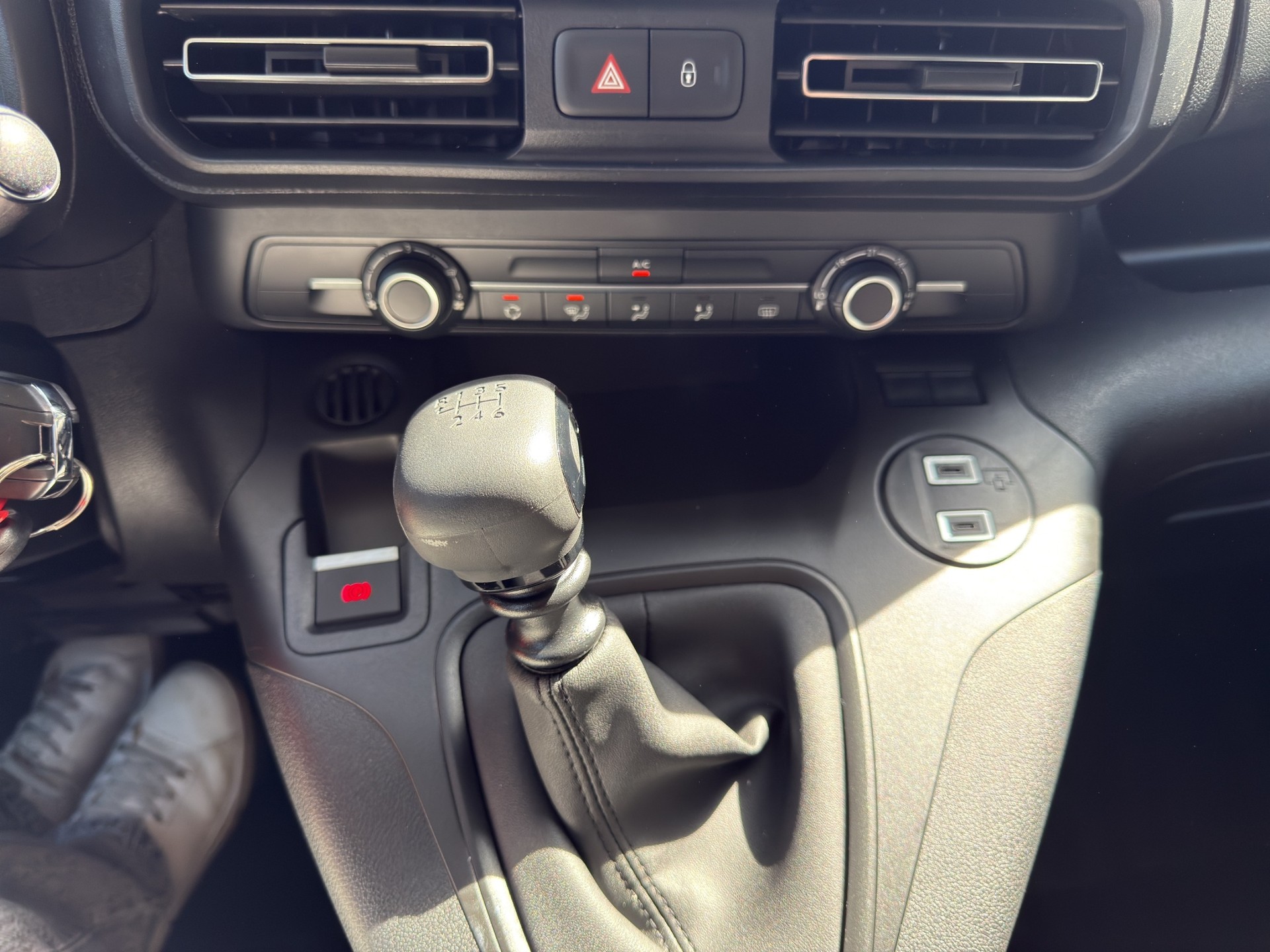 CITROEN Berlingo M 1.2 PureTech First-image-9
