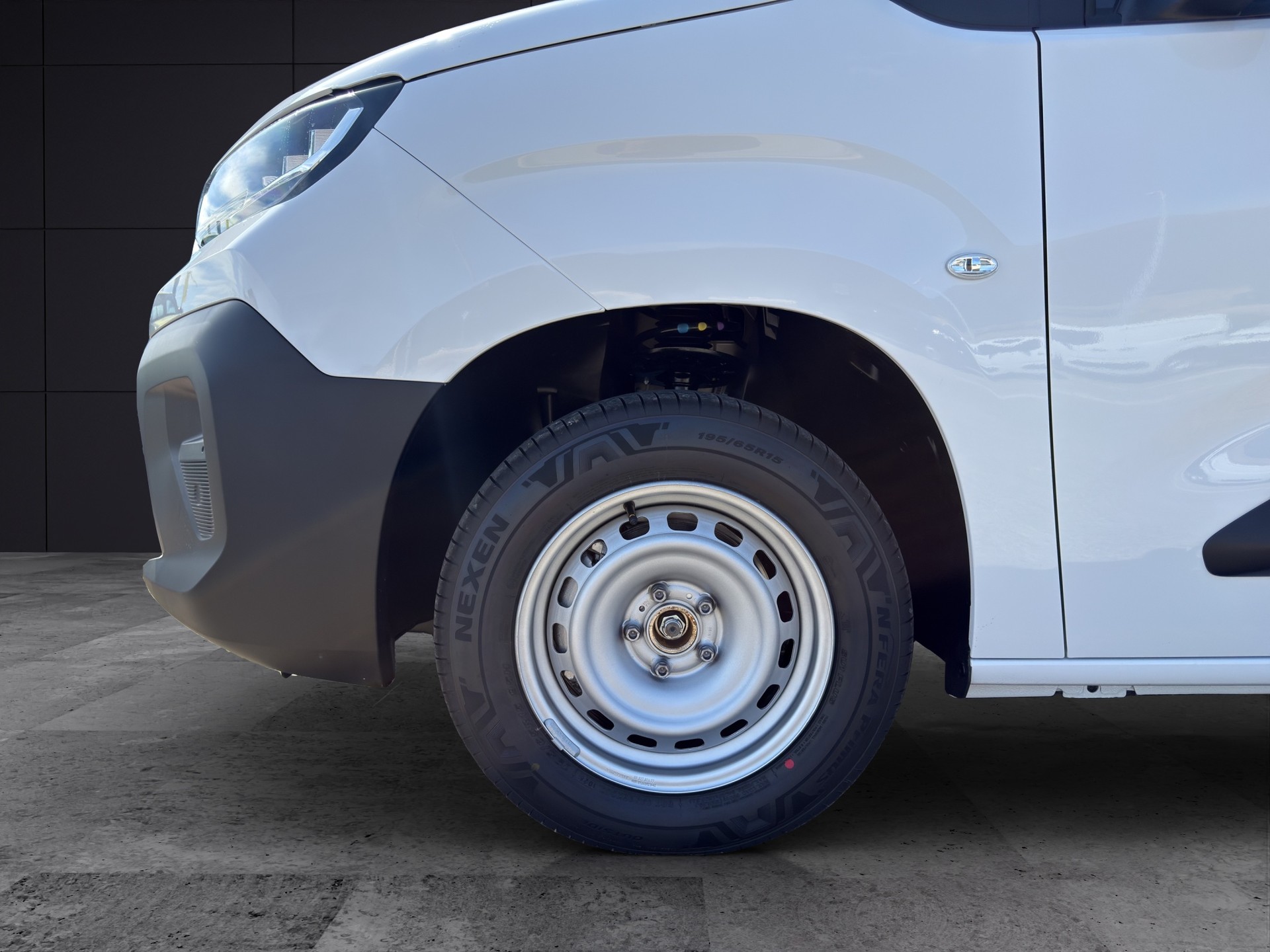 CITROEN Berlingo M 1.2 PureTech First-image-3