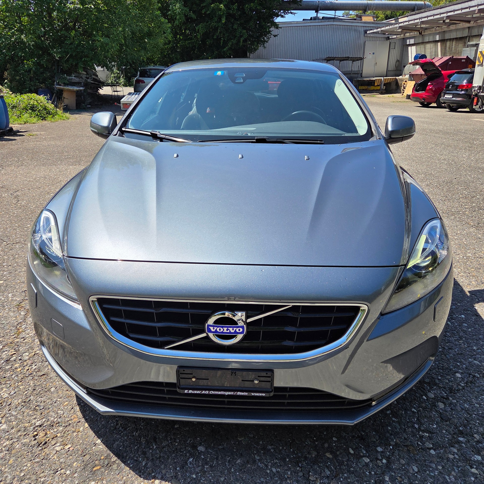VOLVO V40 D3 Kinetic Geartronic-image-5