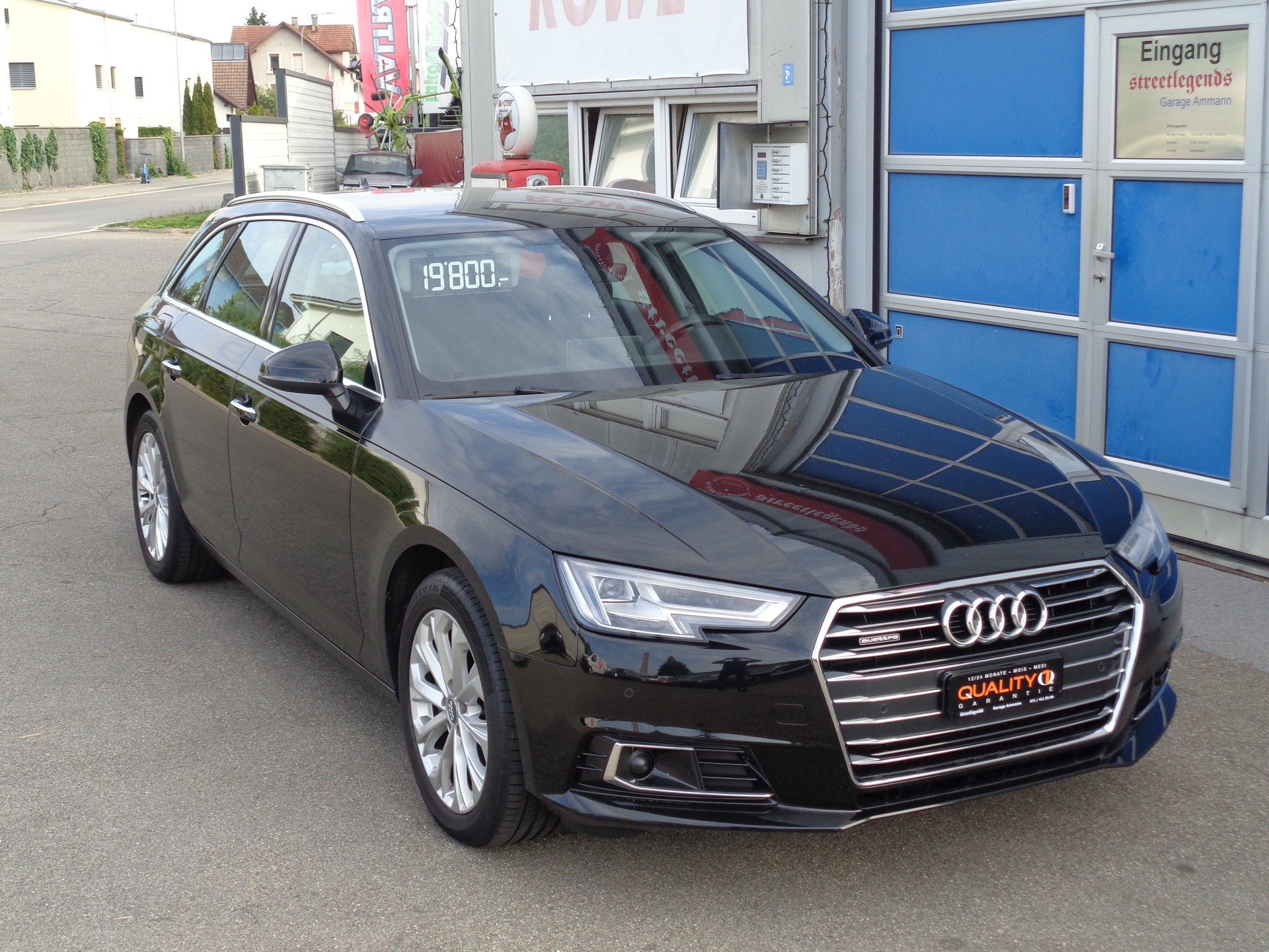 AUDI A4 Avant 2.0 TDI Design quattro S-tronic-image-6
