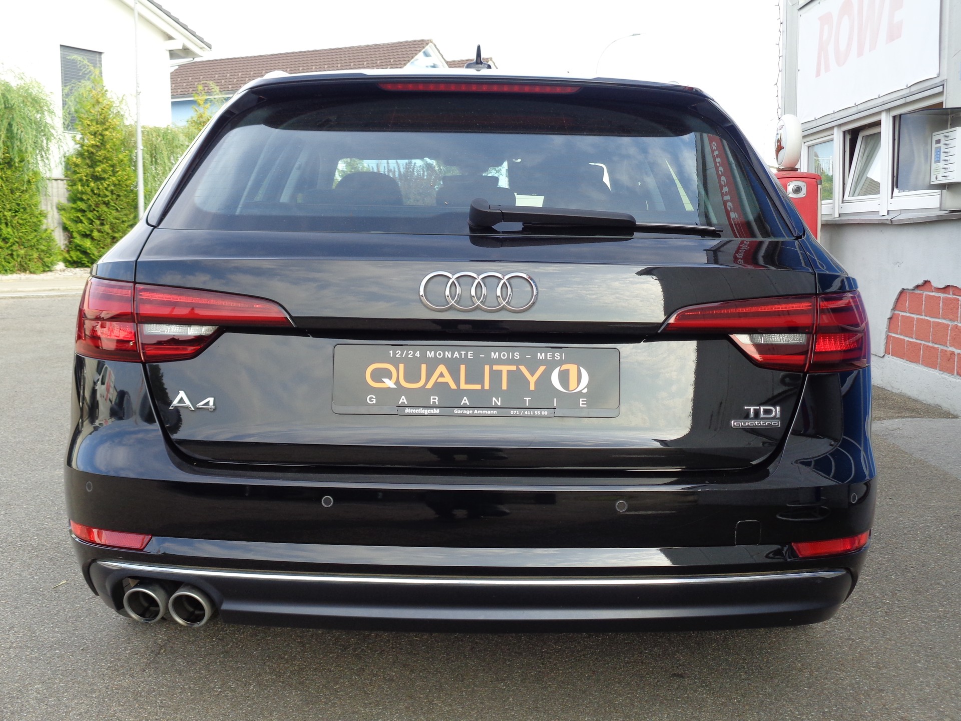 AUDI A4 Avant 2.0 TDI Design quattro S-tronic-image-3