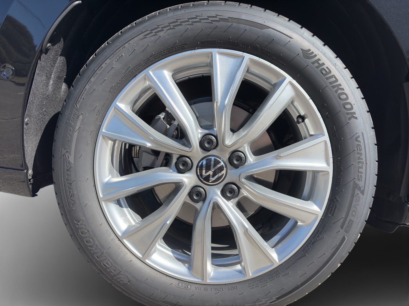 VW Multivan Style Liberty kurz 150 2.0TDI-image-15
