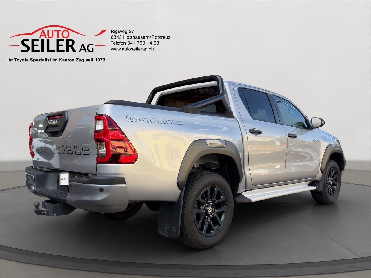 TOYOTA Hilux 2.8D-4D MHEV Invincible Double Cab 4x4 A-image-2