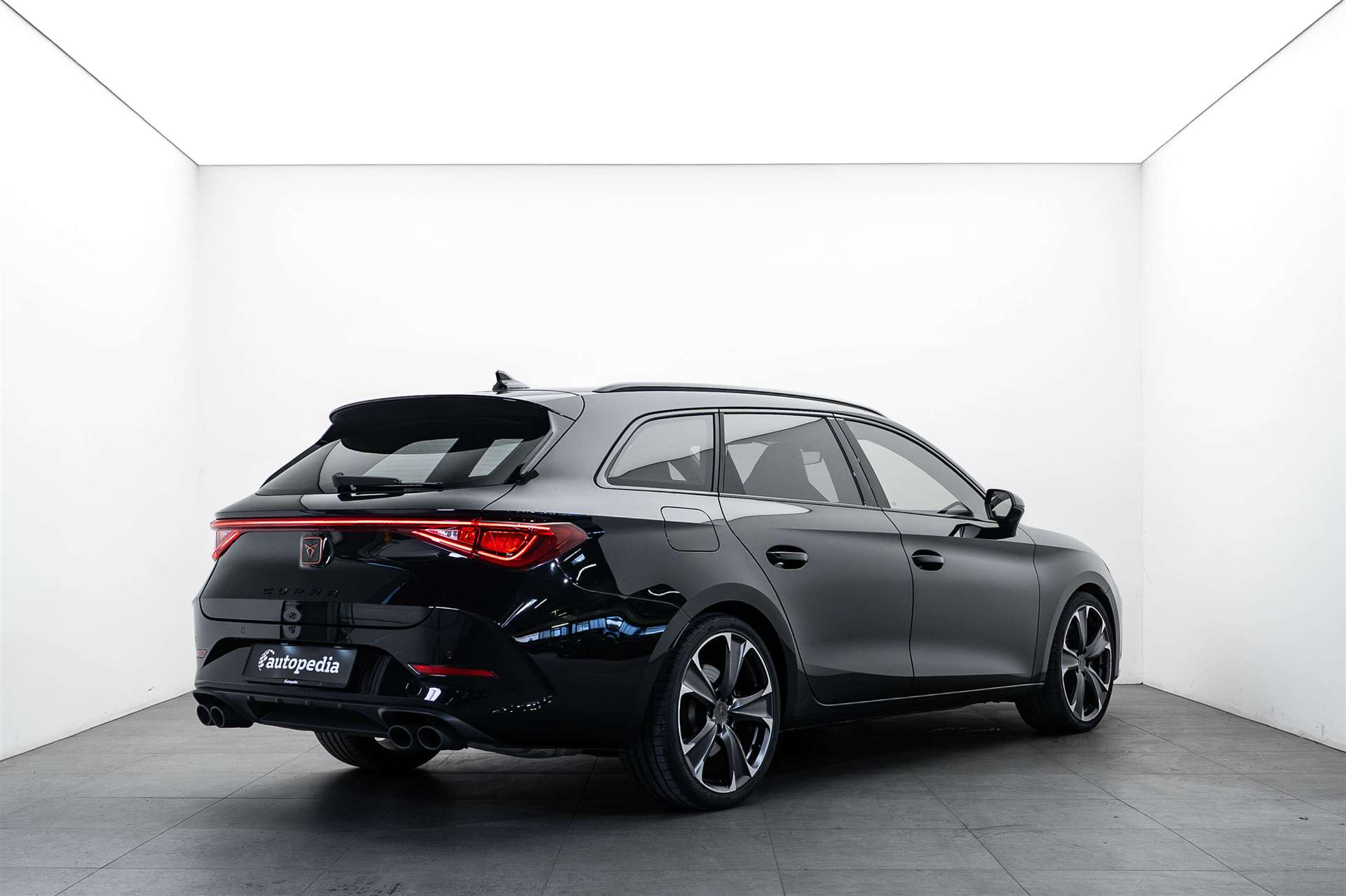 CUPRA LEON ST 2.0 TSI VZ DSG 4Drive 310PS-image-2