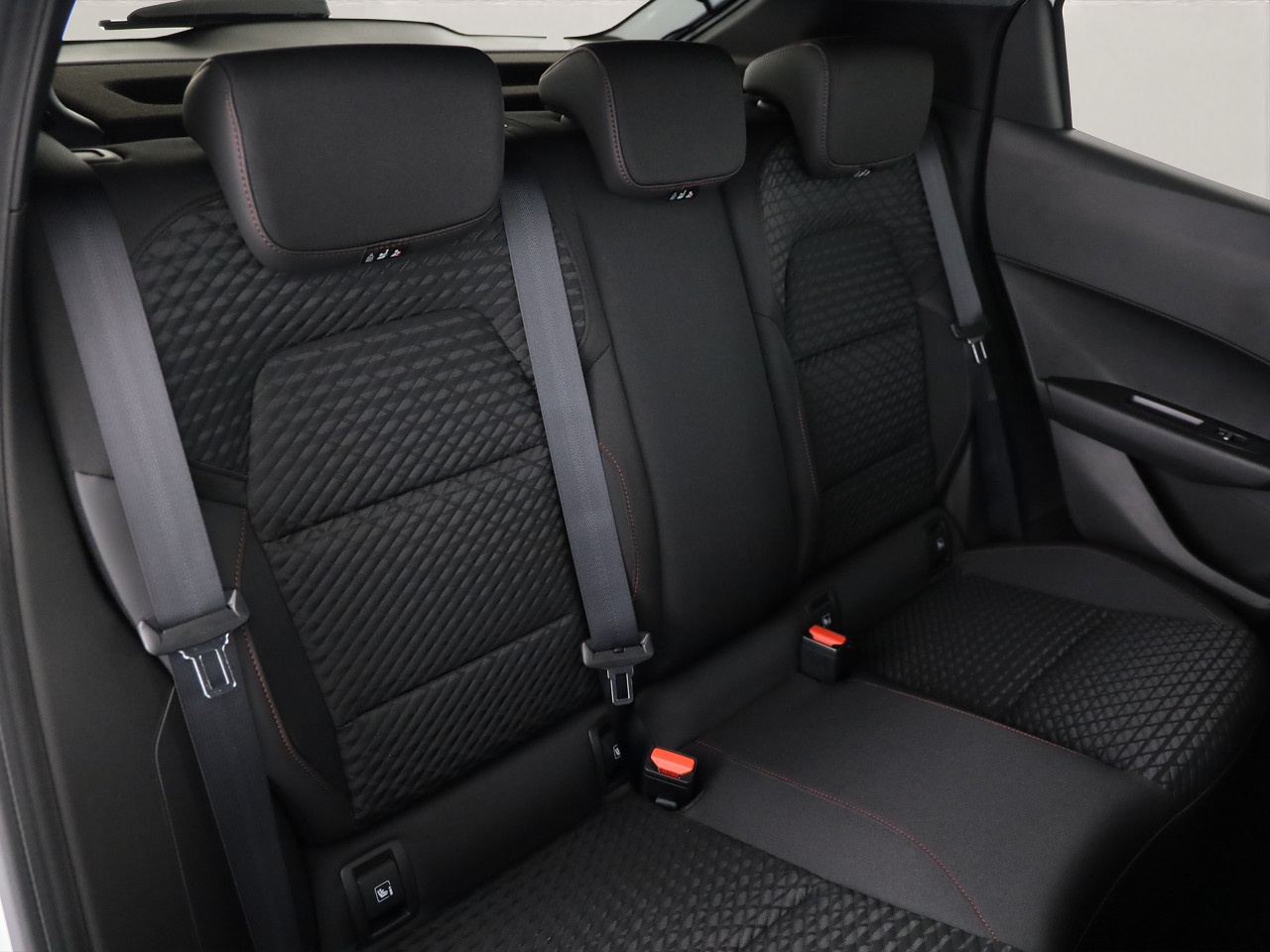 RENAULT Clio 1.8 E-Tech techno-image-7