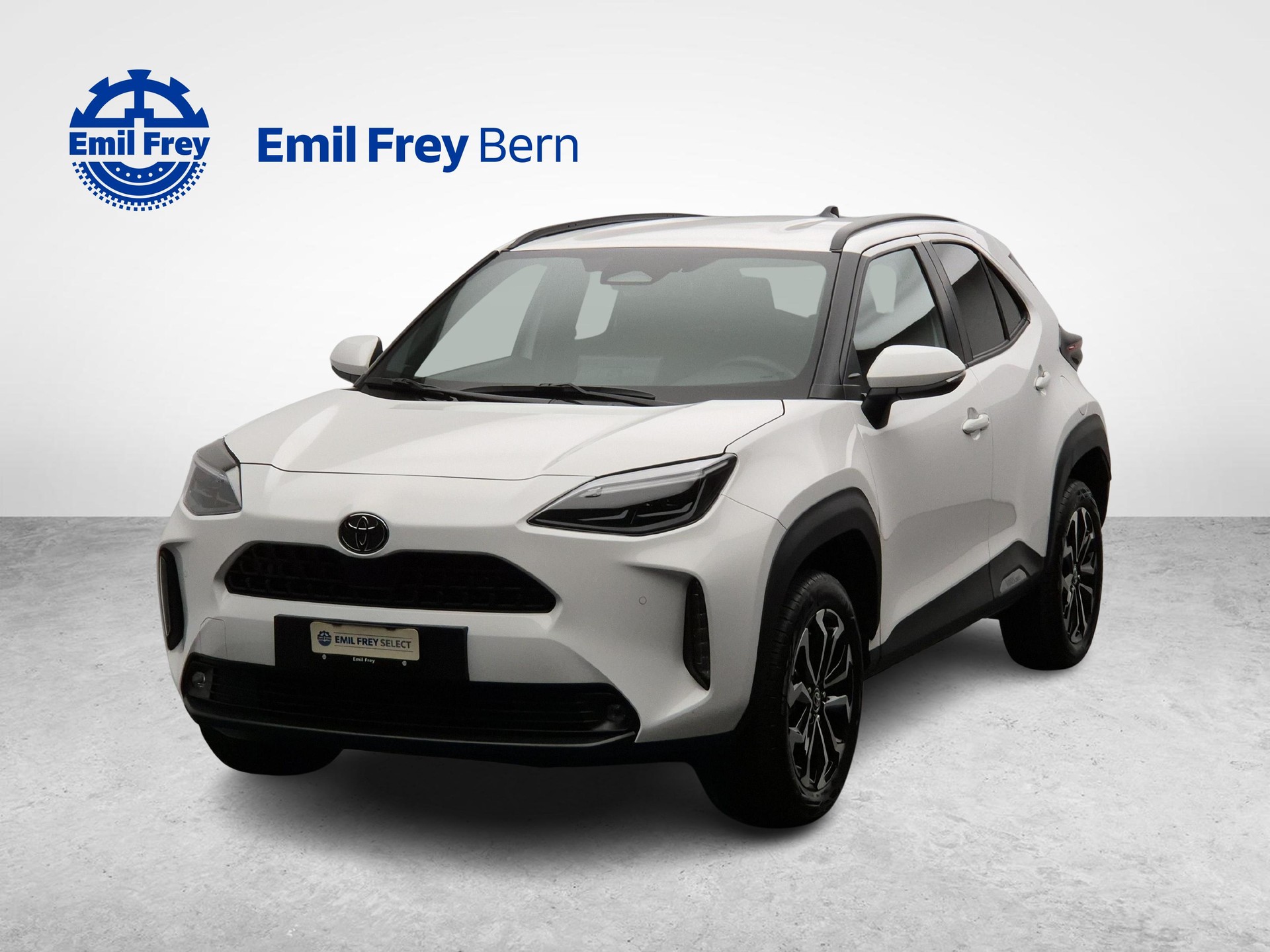TOYOTA Yaris Cross 1.5 VVT-i HSD Trend AWD-i-image-0