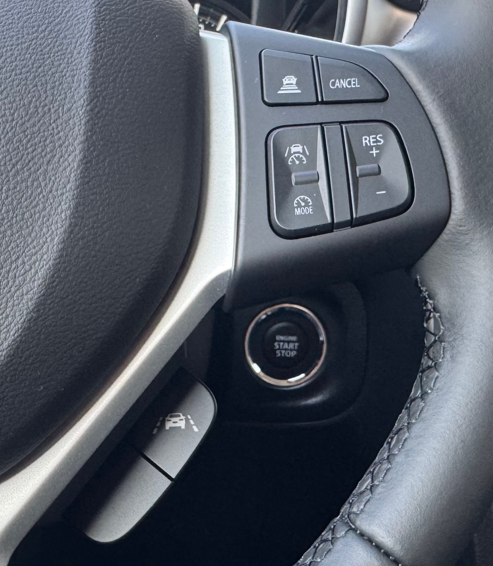 SUZUKI Vitara 1.4T Hybrid 4x4-image-12