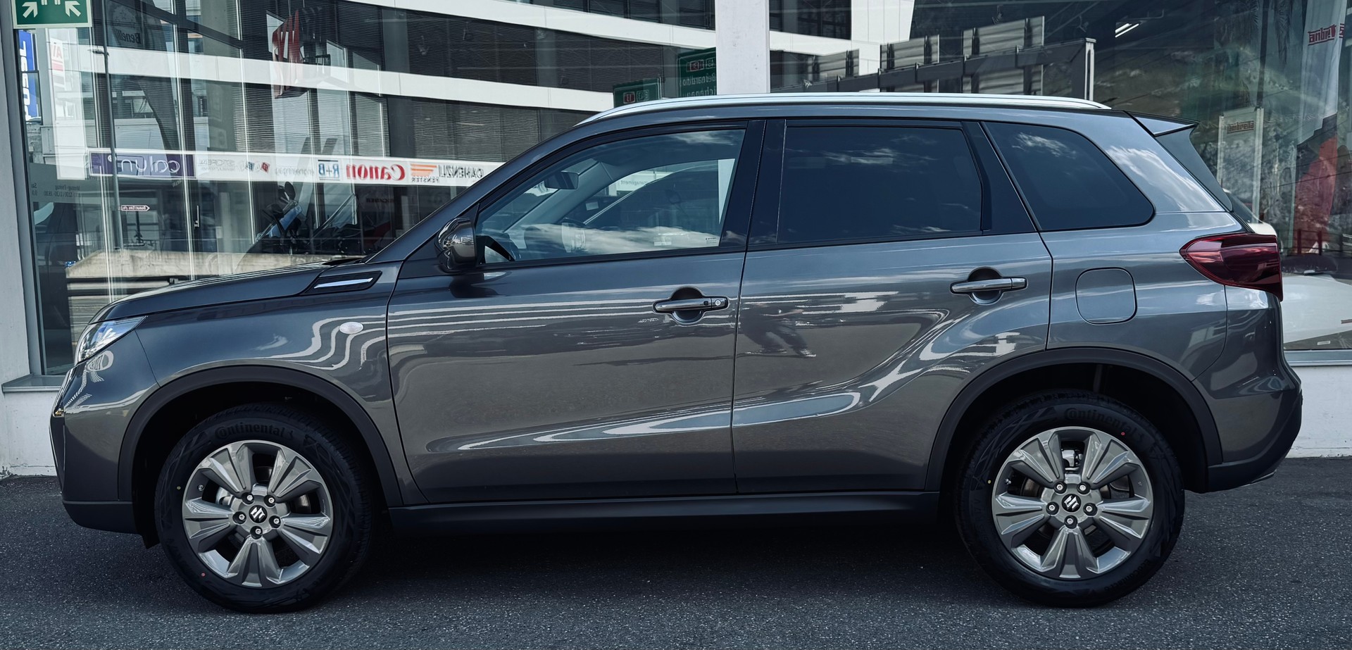 SUZUKI Vitara 1.4T Hybrid 4x4-image-2