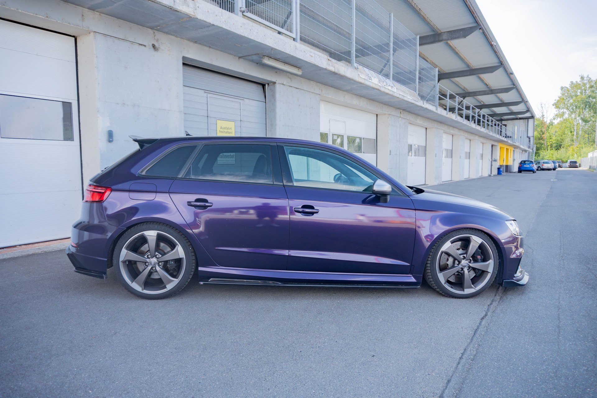 AUDI RS3 Sportback 2.5 TSI quattro S-tronic-image-5