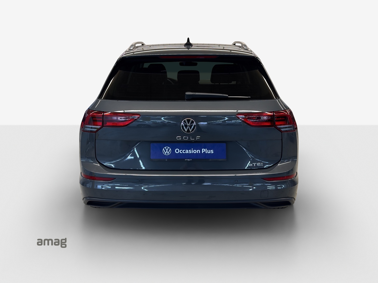 VW Golf Variant 1.5 eTSI mHEV Life-image-3