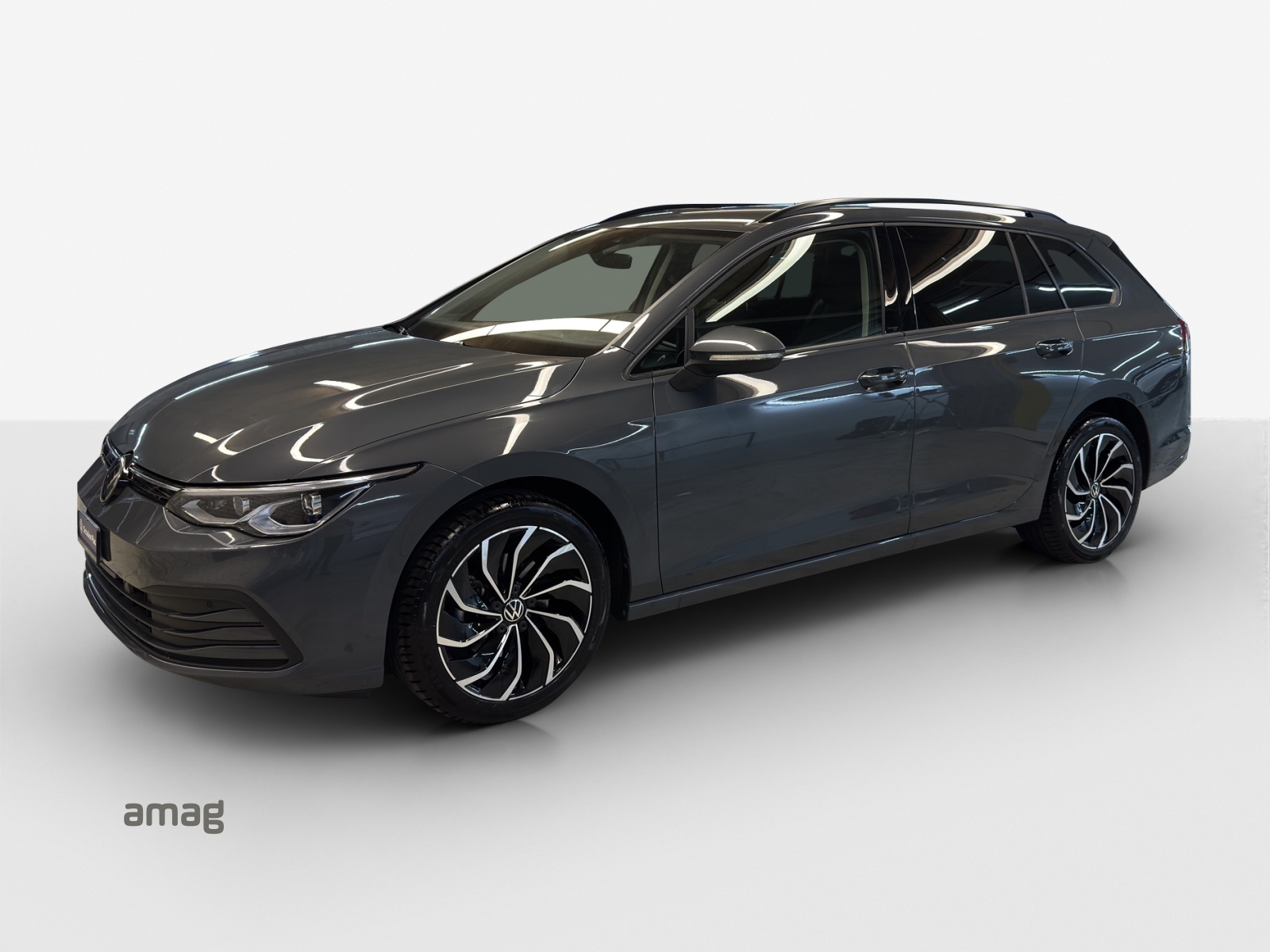 VW Golf Variant 1.5 eTSI mHEV Life-image-0