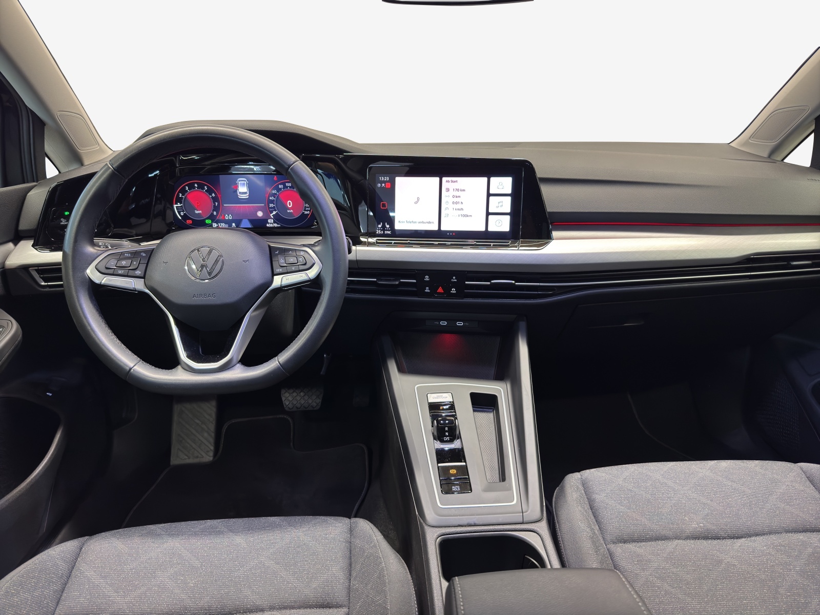 VW Golf Variant 1.5 eTSI mHEV Life-image-8