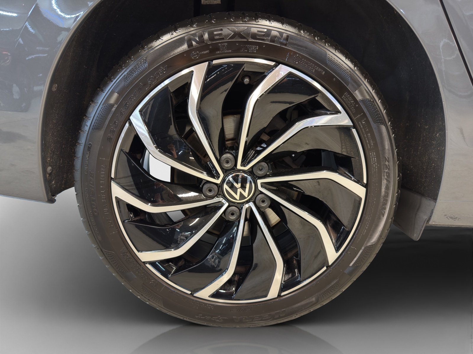 VW Golf Variant 1.5 eTSI mHEV Life-image-13