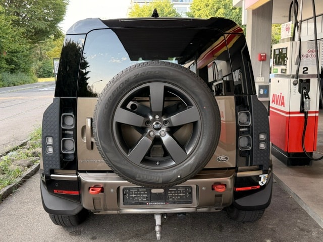 LAND ROVER Defender-image-6