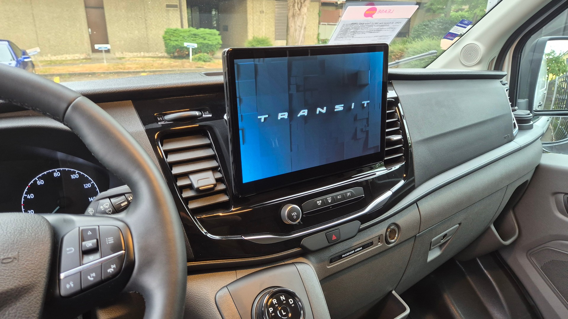 FORD E-Transit Van 350 L3 Trend RWD 68kWh-image-7