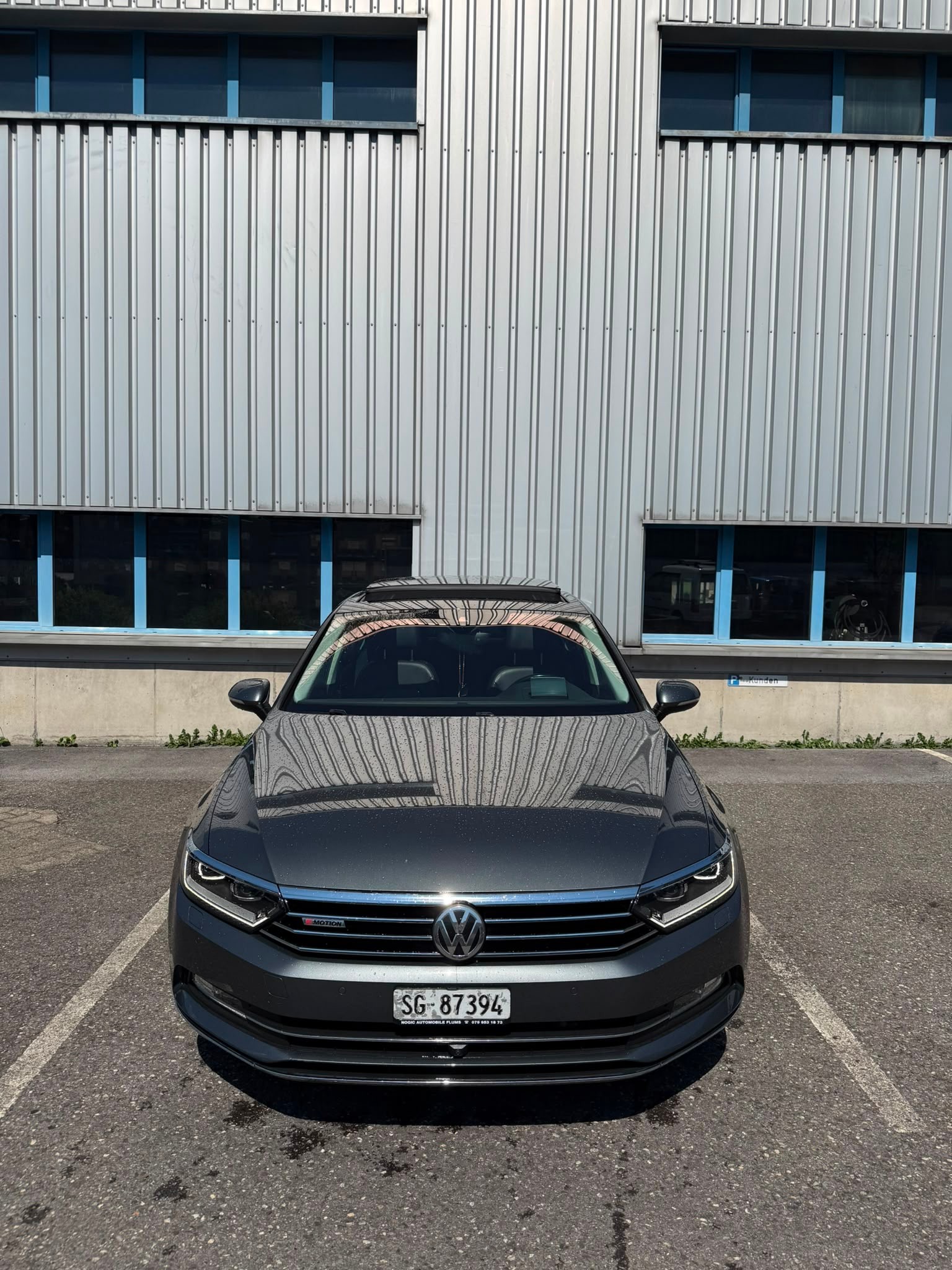 VW Passat 2.0 TDI BMT Highline DSG 4Motion-image-1