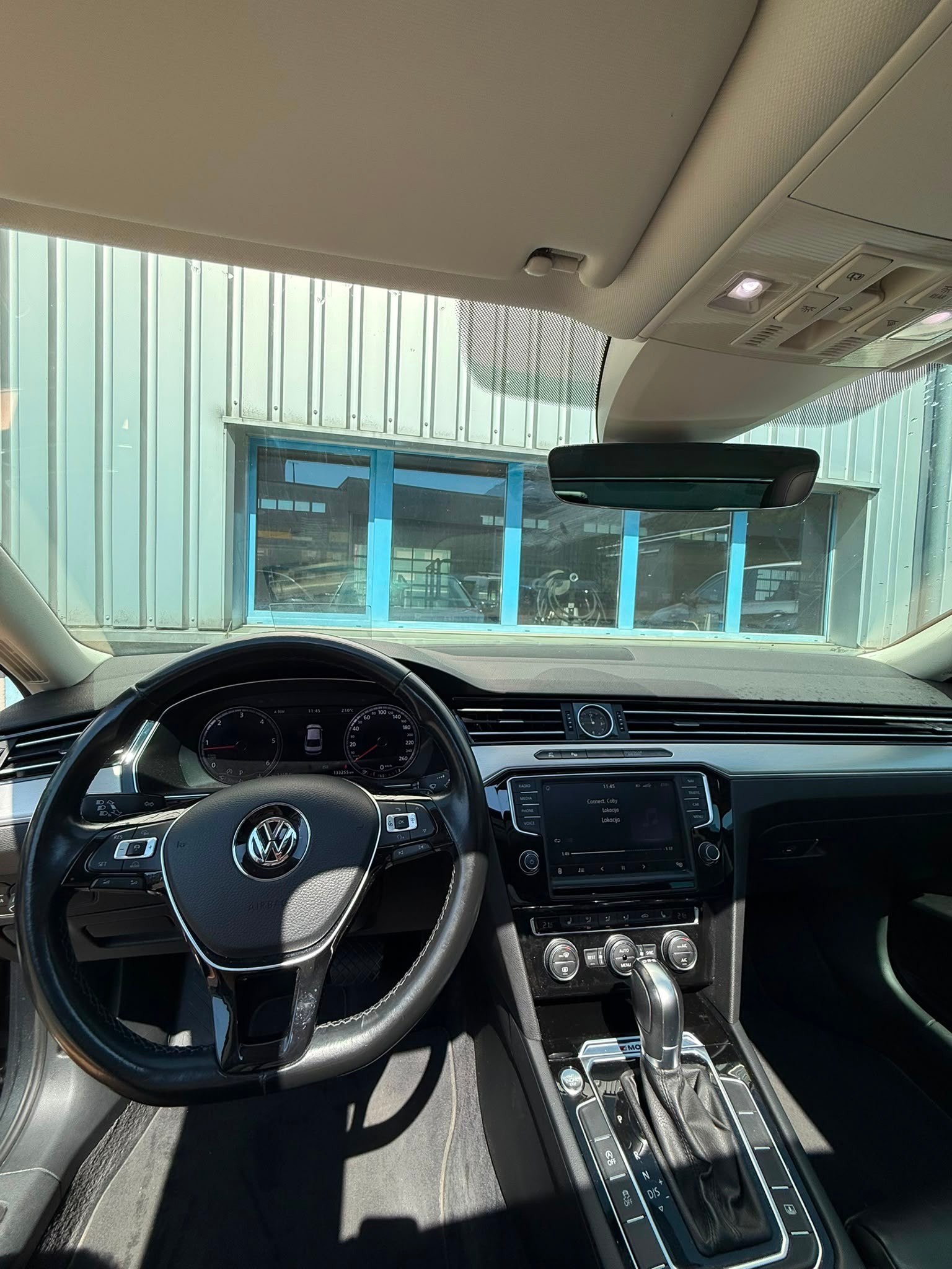 VW Passat 2.0 TDI BMT Highline DSG 4Motion-image-5