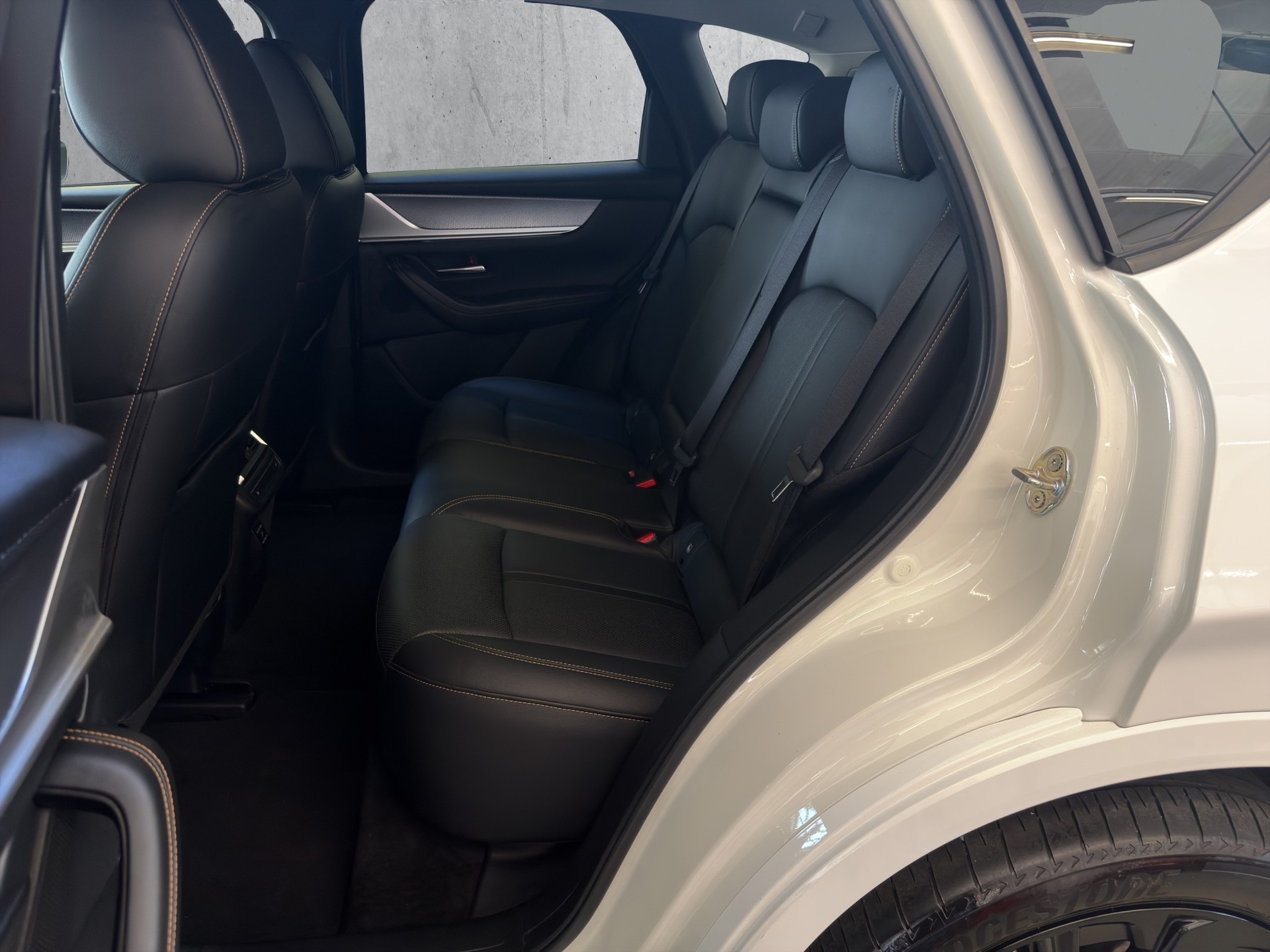 MAZDA CX-60 e-Skyactiv PHEV 327 AWD Homura-image-10
