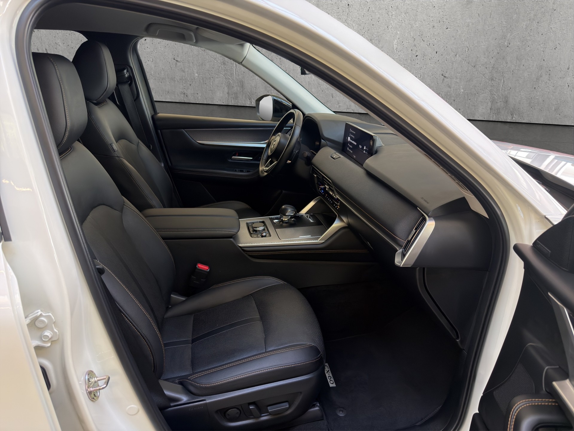 MAZDA CX-60 e-Skyactiv PHEV 327 AWD Homura-image-14