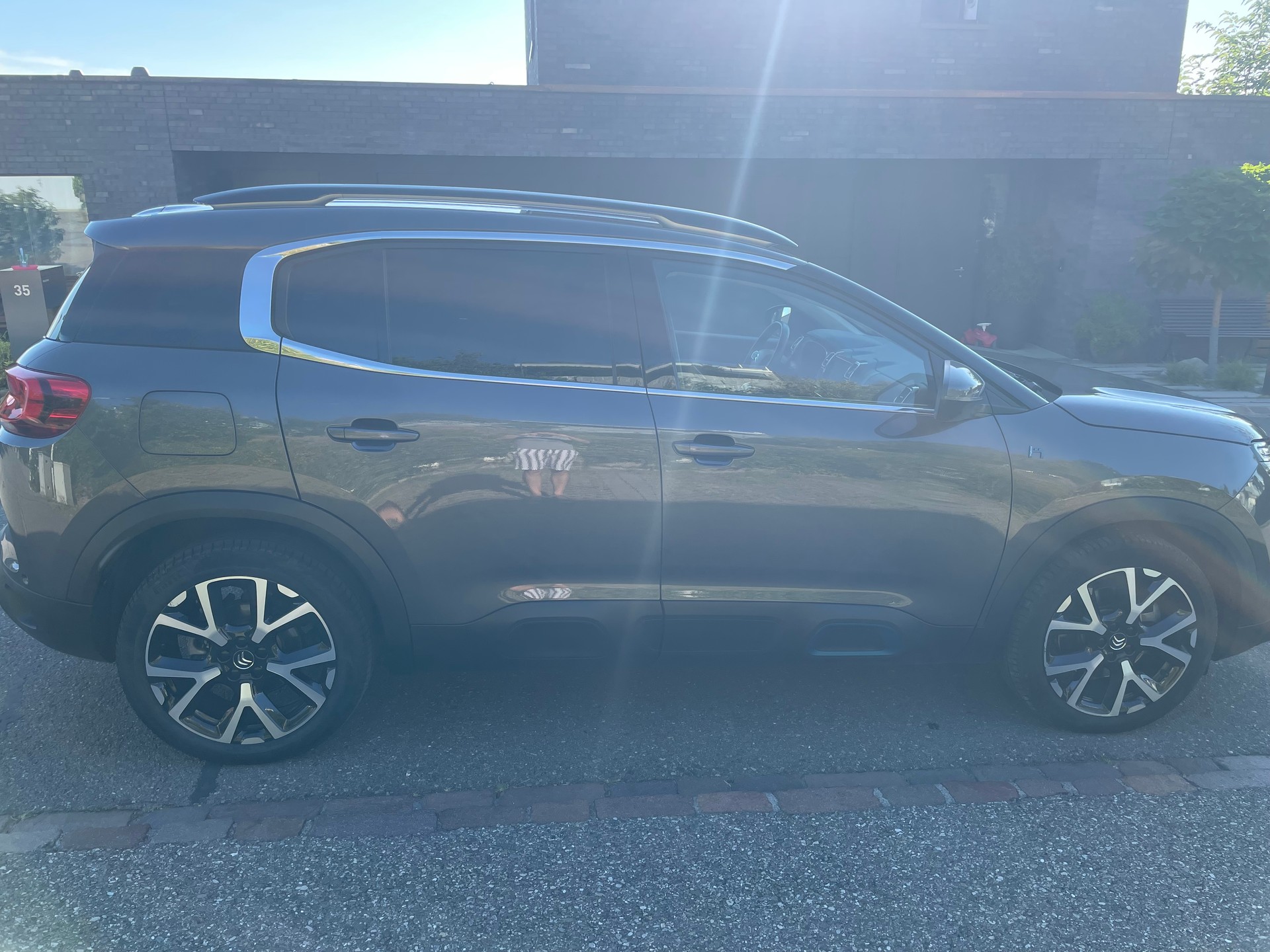 CITROEN 1.6 Plug-in Hybrid Shine-image-3