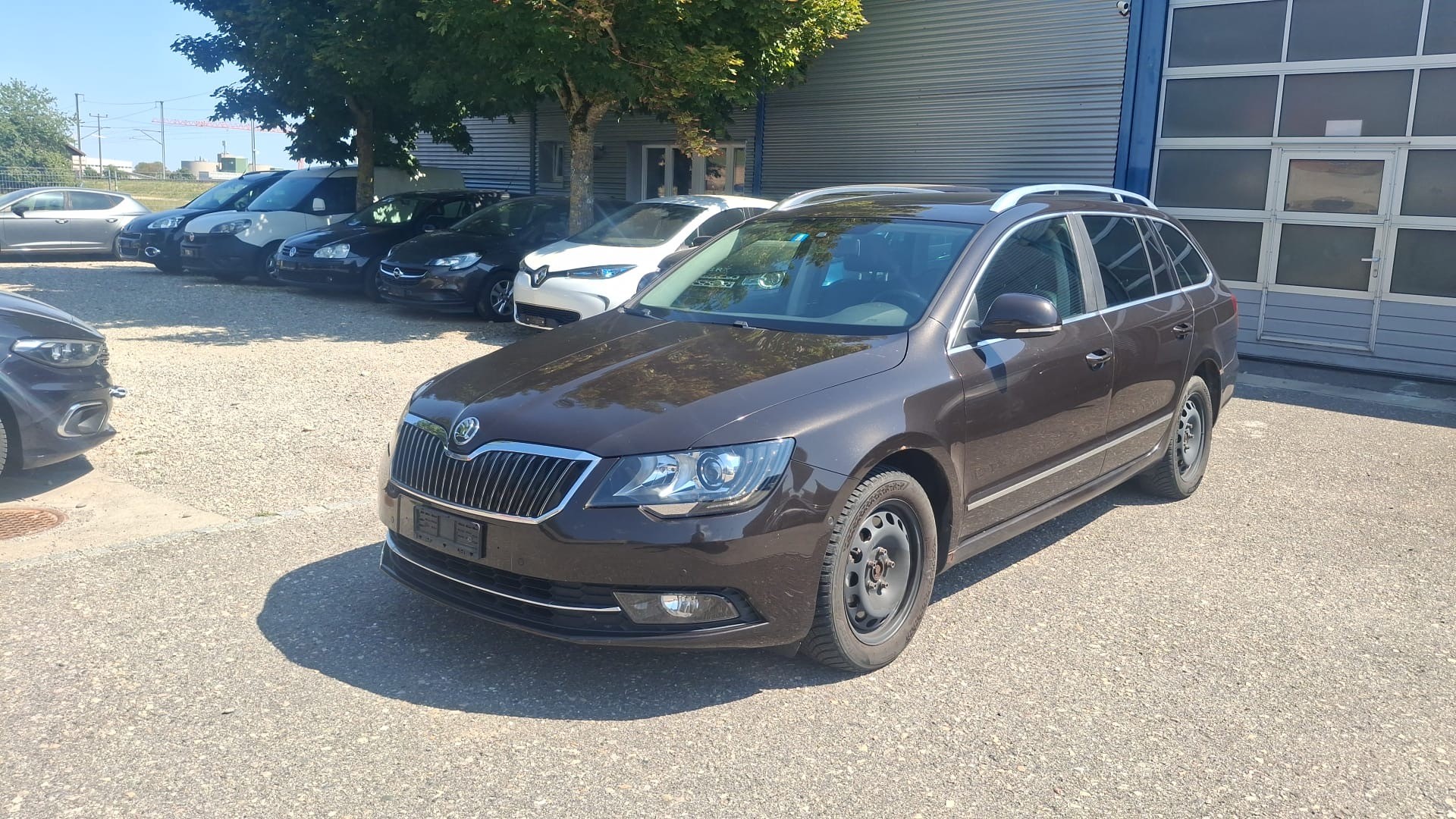 SKODA Superb Combi 2.0 TDi Elegance 4x4 DSG-image-4