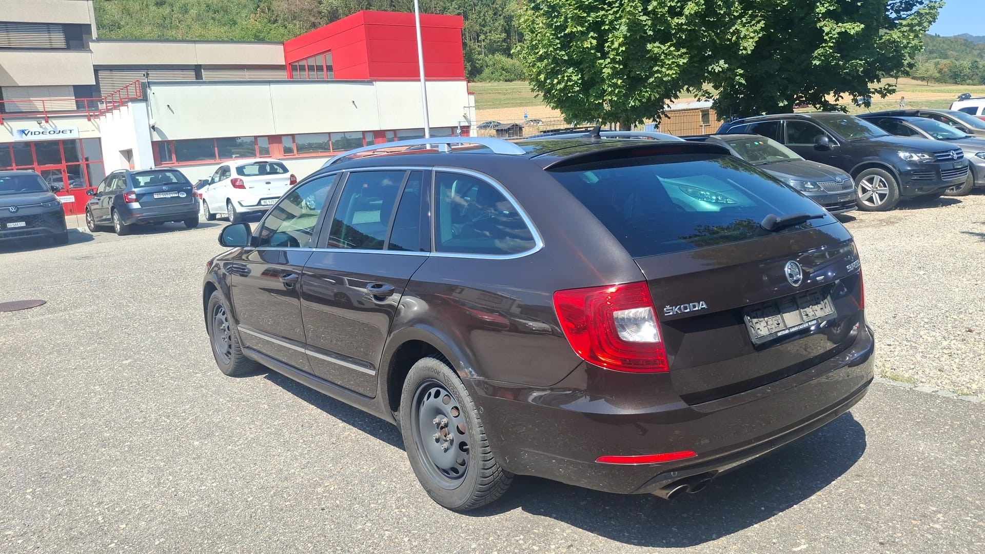 SKODA Superb Combi 2.0 TDi Elegance 4x4 DSG-image-7