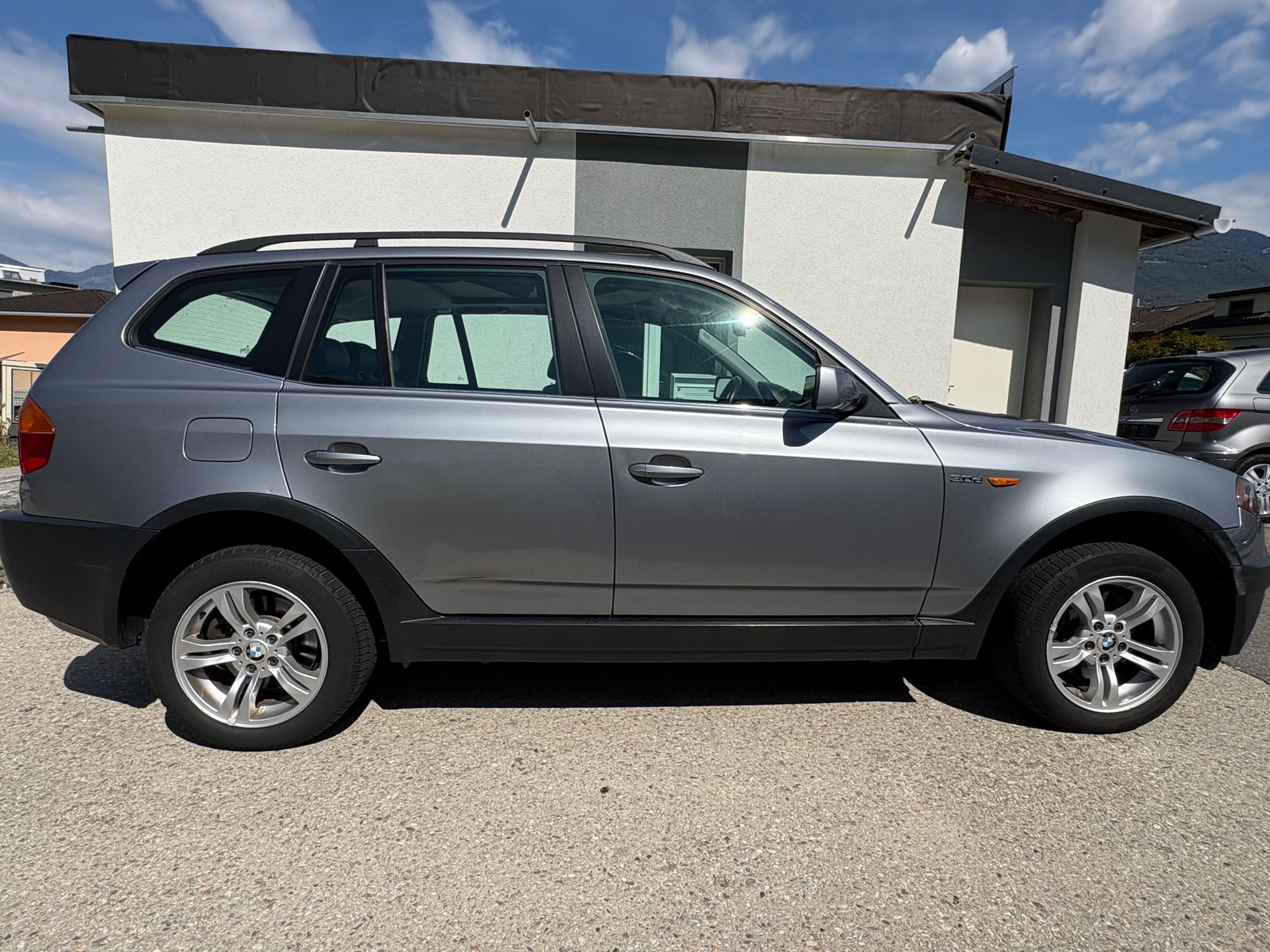 BMW X3 3.0d-image-7