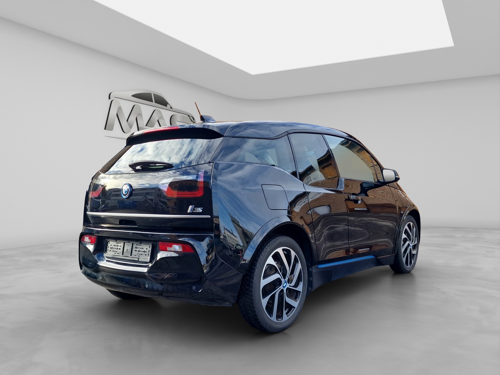 BMW i3s (94Ah) Range Extender-image-5